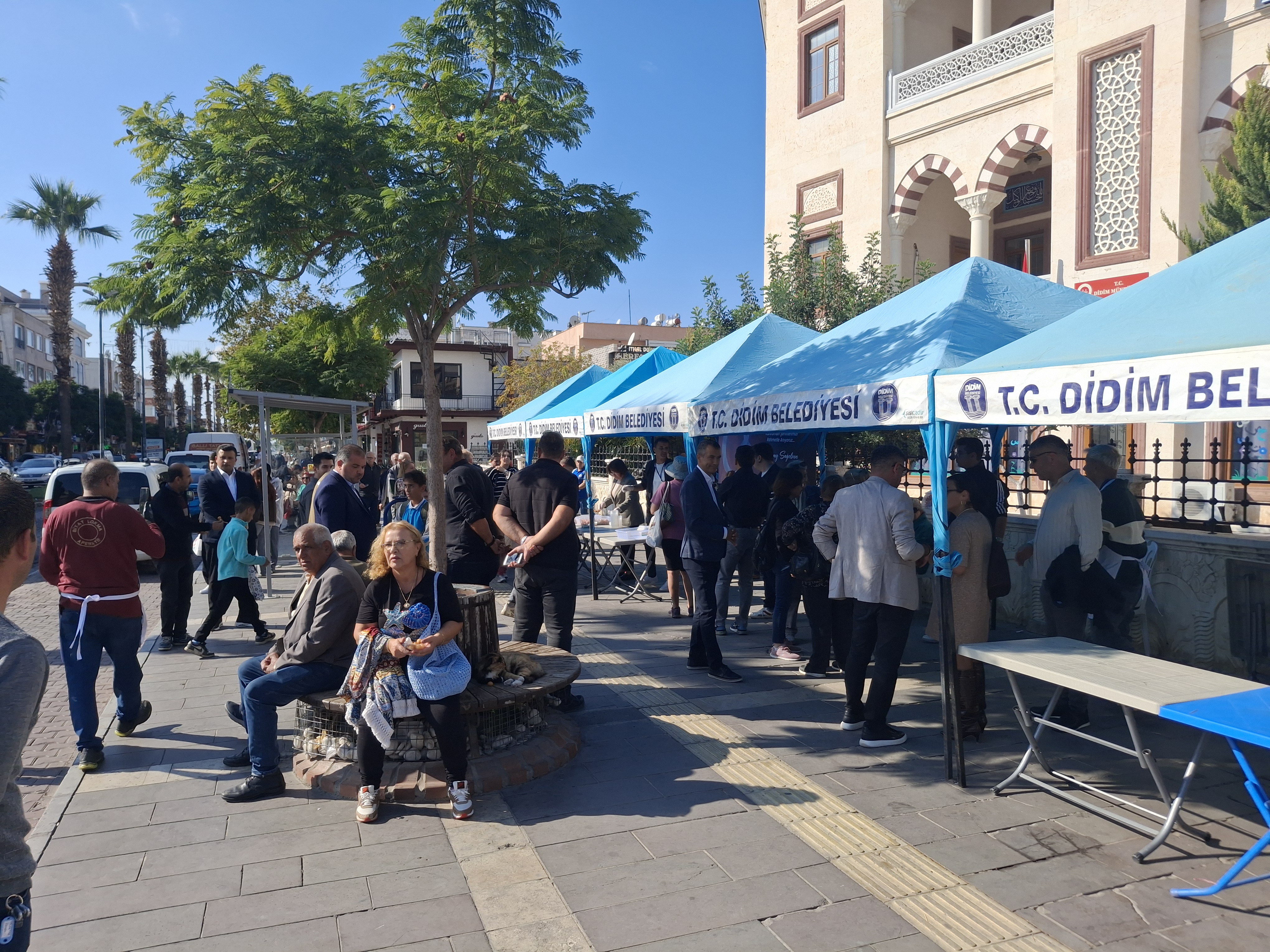 Didim Belediyesinden Sehitler Icin Lokma Hayri 615357 A21F320D7E358A88F65Cb1Fa739Ea425