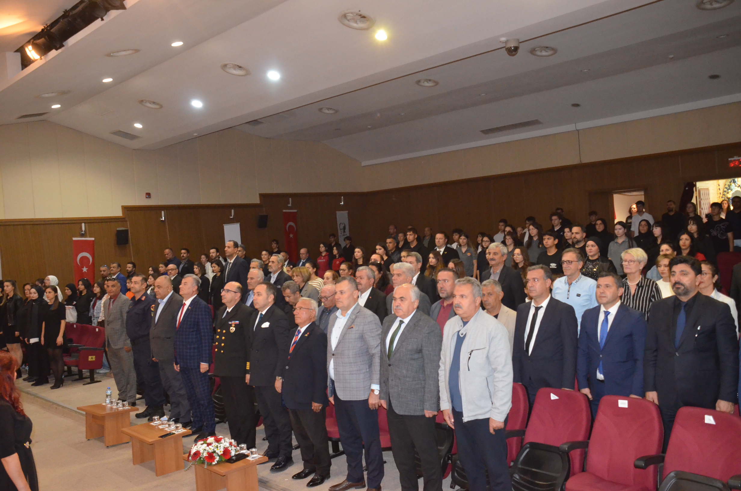 Didimde Ogretmenler Gunu Kutlandi 616426 0Ab911475318A8C94Fc6Abf49646Baad