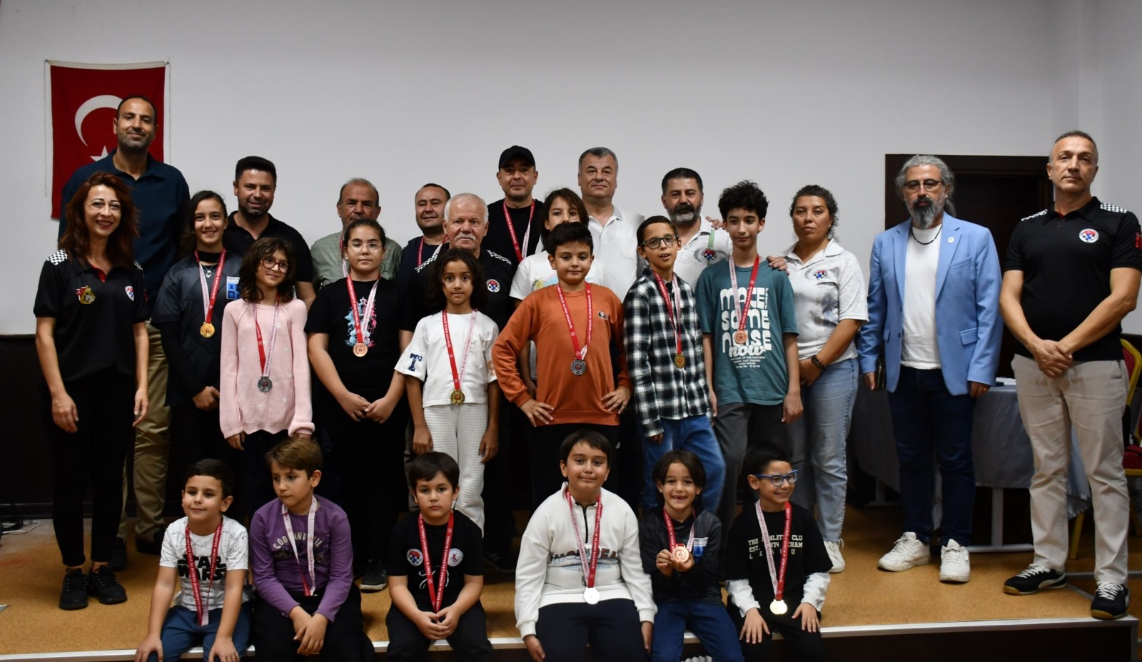 Didimde Satranc Turnuvasi Heyecani Yasandi 611684 B7C18E17A2D0443C97F2F4994018489D