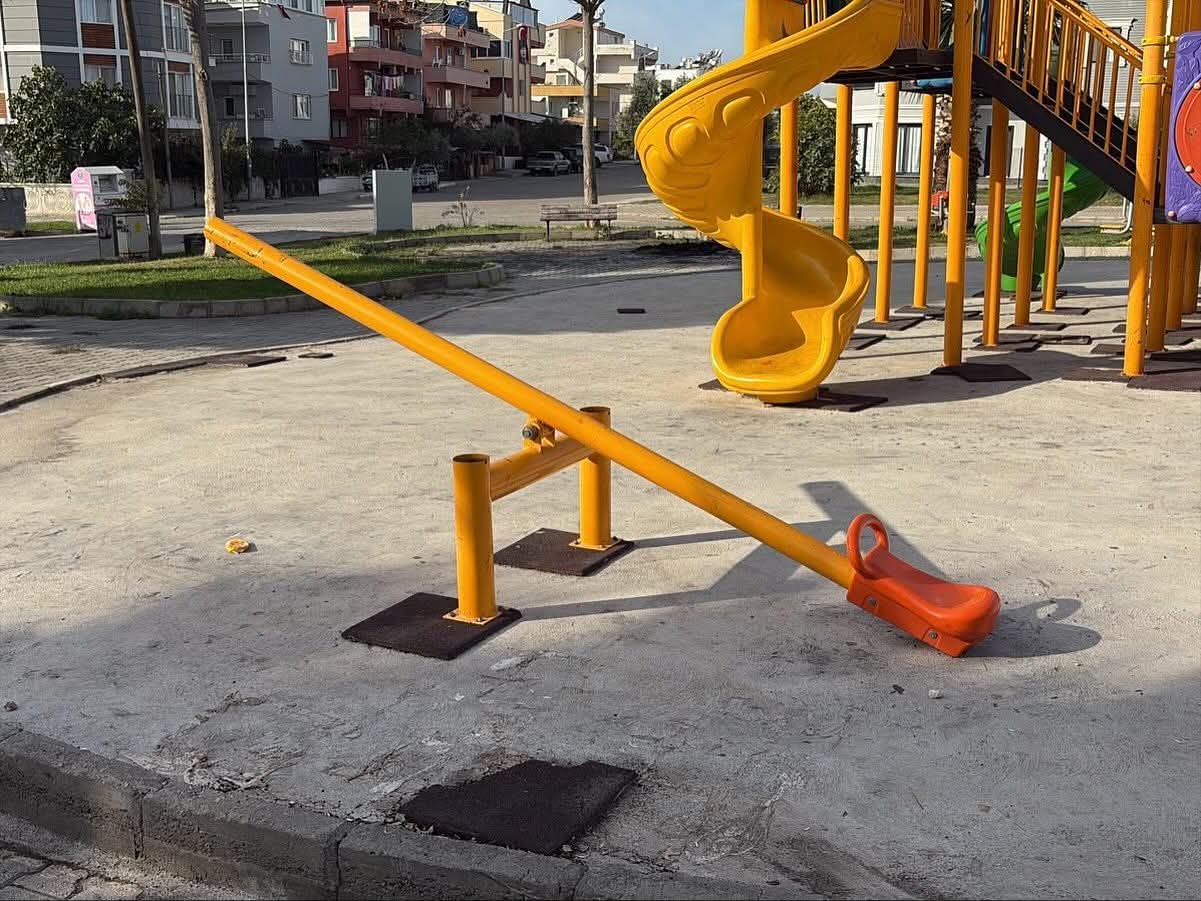 Didimdeki Parka Saldiriya Belediyeden Tepki 611195 245Df9812Be6D8Ec16D935D2C633E6F1