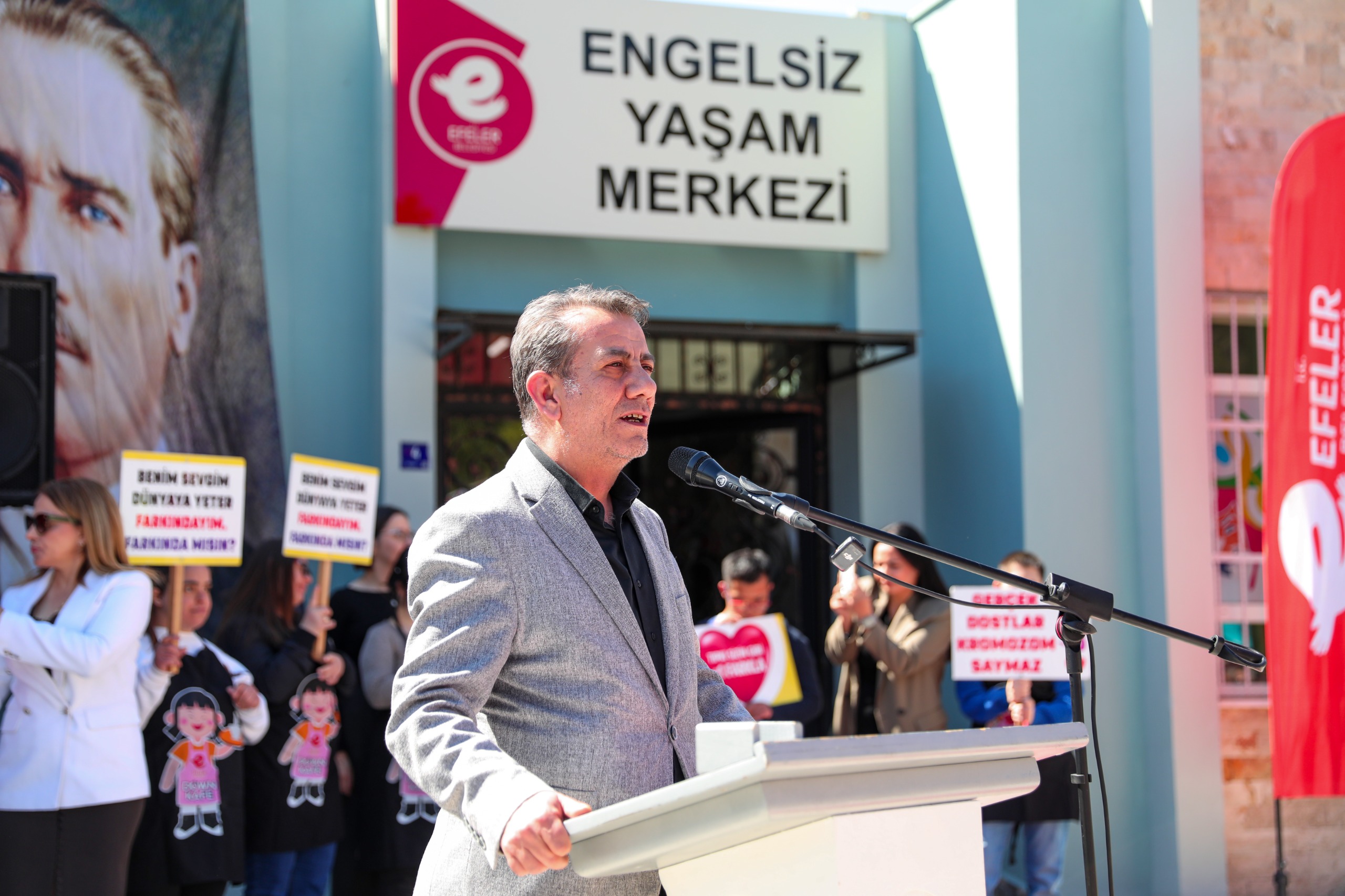 Efeler Sosyal Belediyeciligin Merkezine Donustu 612624 56Bc4219F876664B6F510D8C46Cdb41D