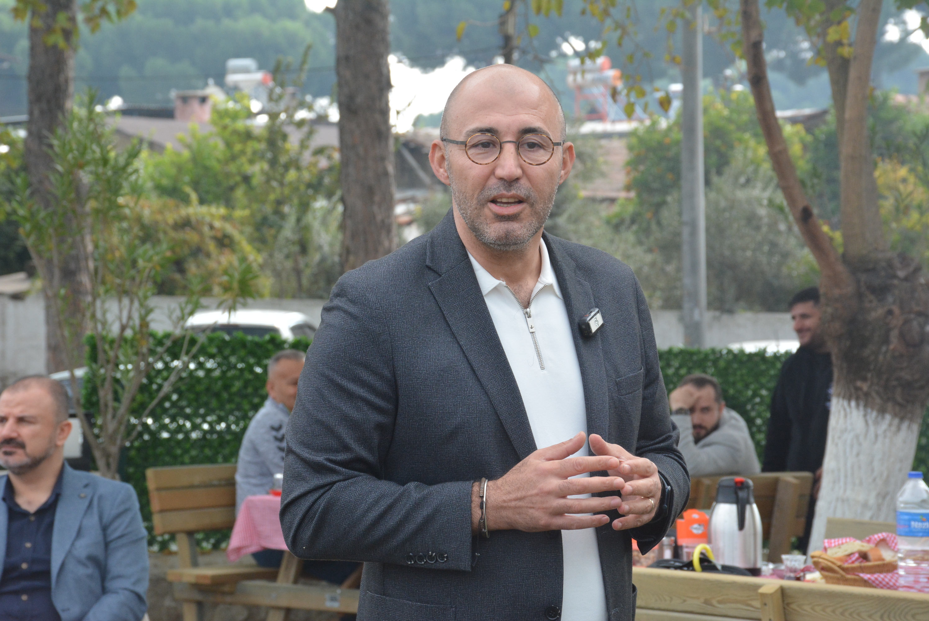 Germencikte Jes Tartismasi Baskana Uyesi Oldugu Dernekten Veto 612568 6Ba25560D67De317E895Beb83Fcf7Fa5