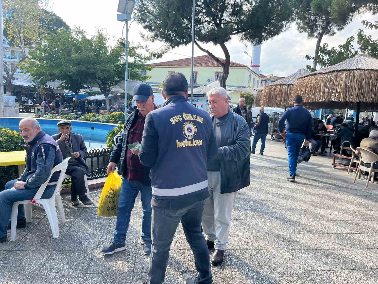 Incirliovada Polis Ekipleri Vatandaslari Uyusturucuya Karsi Bilgilendirdi 83Ec1931De2Fe0Aba06F3710B16D7005