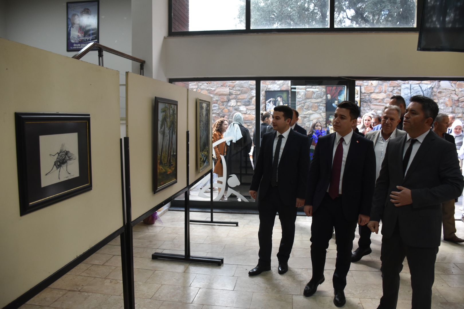 Karacasuda Ferdi Ogretmen Ikinci Resim Sergisini Acti 616477 Ea09Bb46A45Edf9112Eb3C7Bff59Fe05