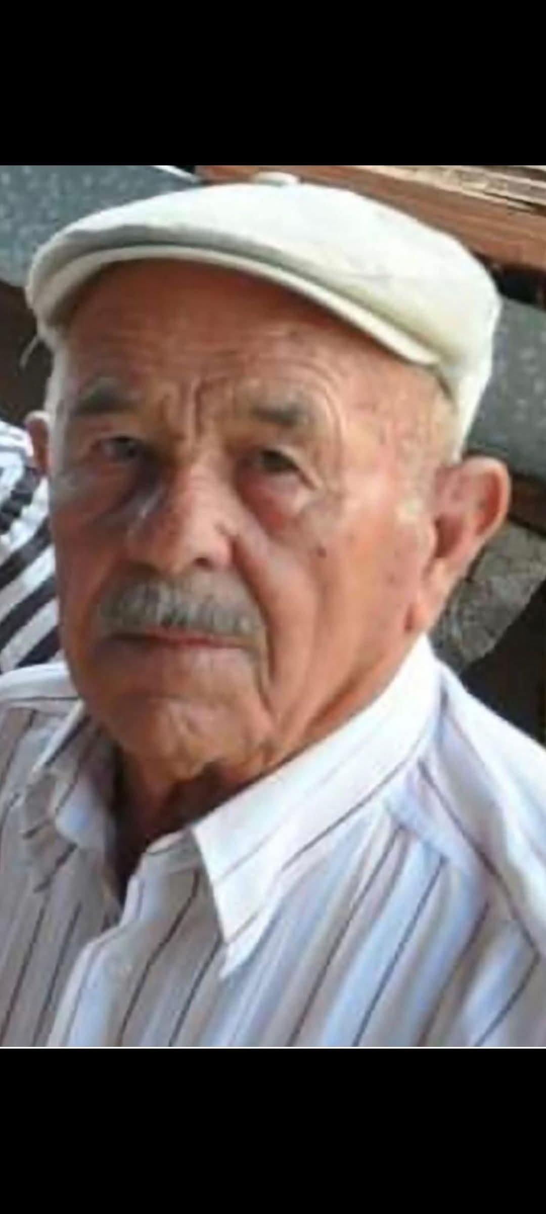 Karacasuda O Mahallenin En Yaslisi Vefat Etti 614392 994A5F10E9756F84E37528Bf1F7B75Ca