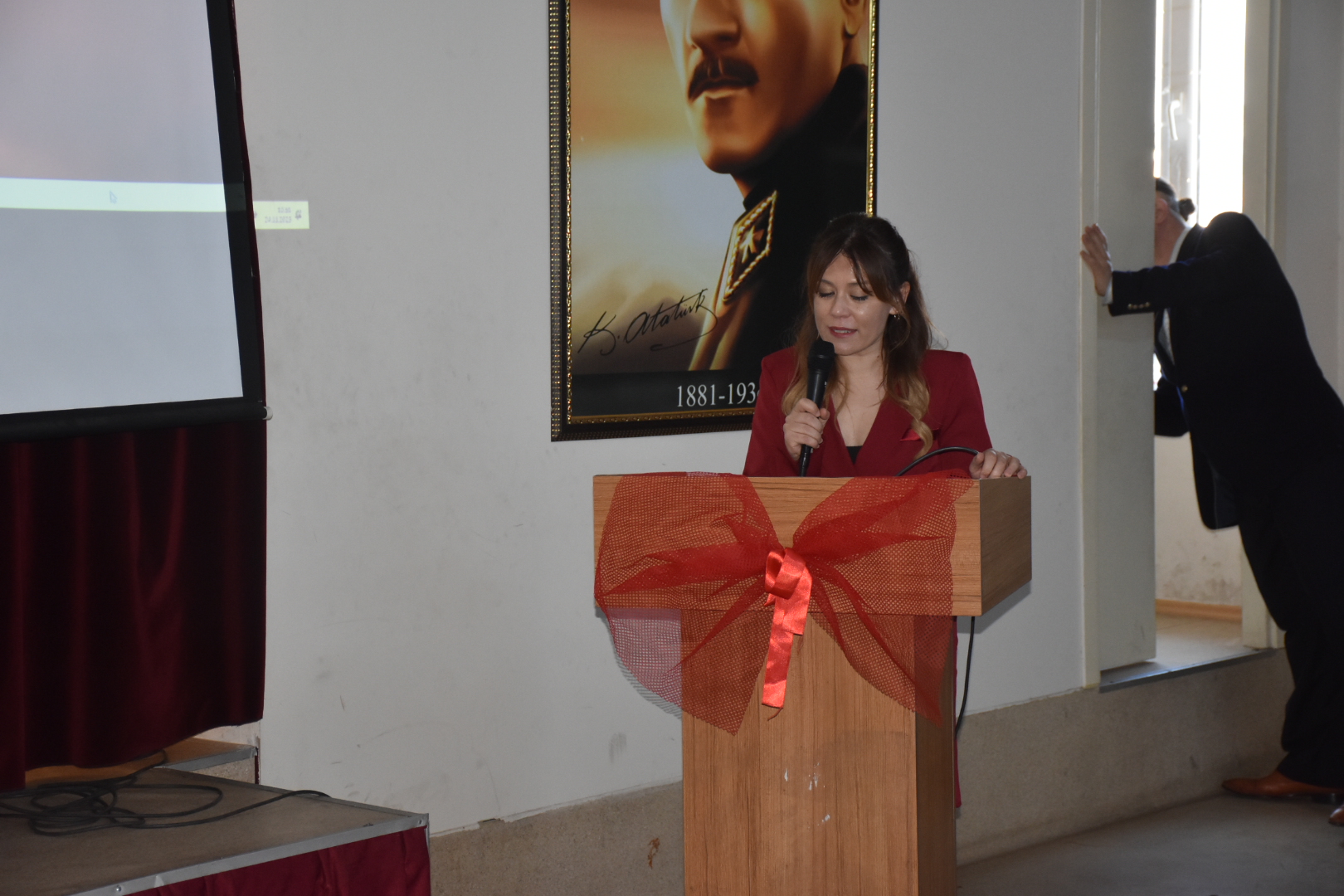 Karacasuda Ogretmenler Gunu Kutlandi Ogretmenler Korosu Sevilen Turkuleri Seslendirdi 616383 Da4Dc809643A1437E359B56Cb4A958Fb