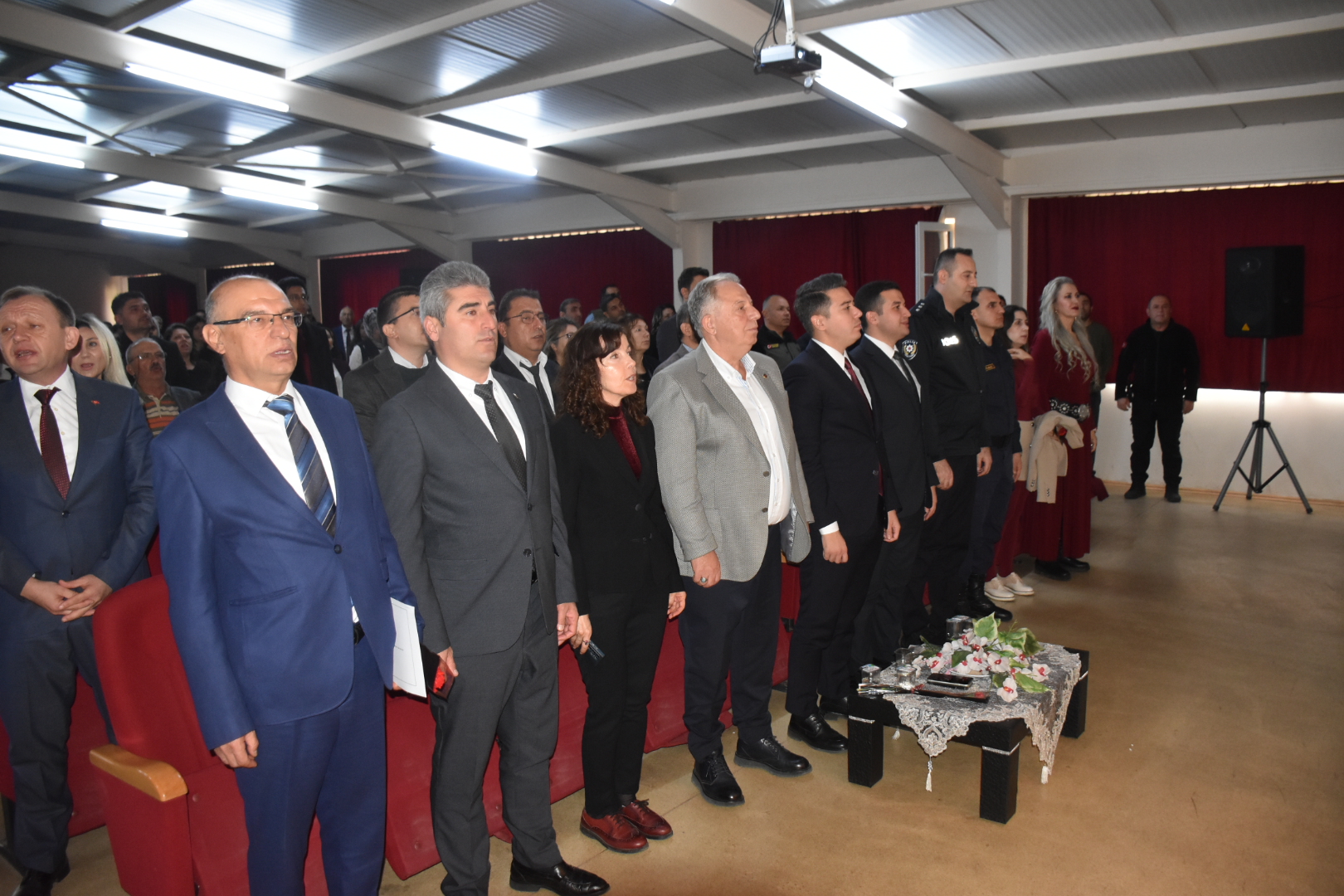 Karacasuda Ogretmenler Gunu Kutlandi Ogretmenler Korosu Sevilen Turkuleri Seslendirdi 616383 F884C66C2A0C25D1B4D9A0533E152F11