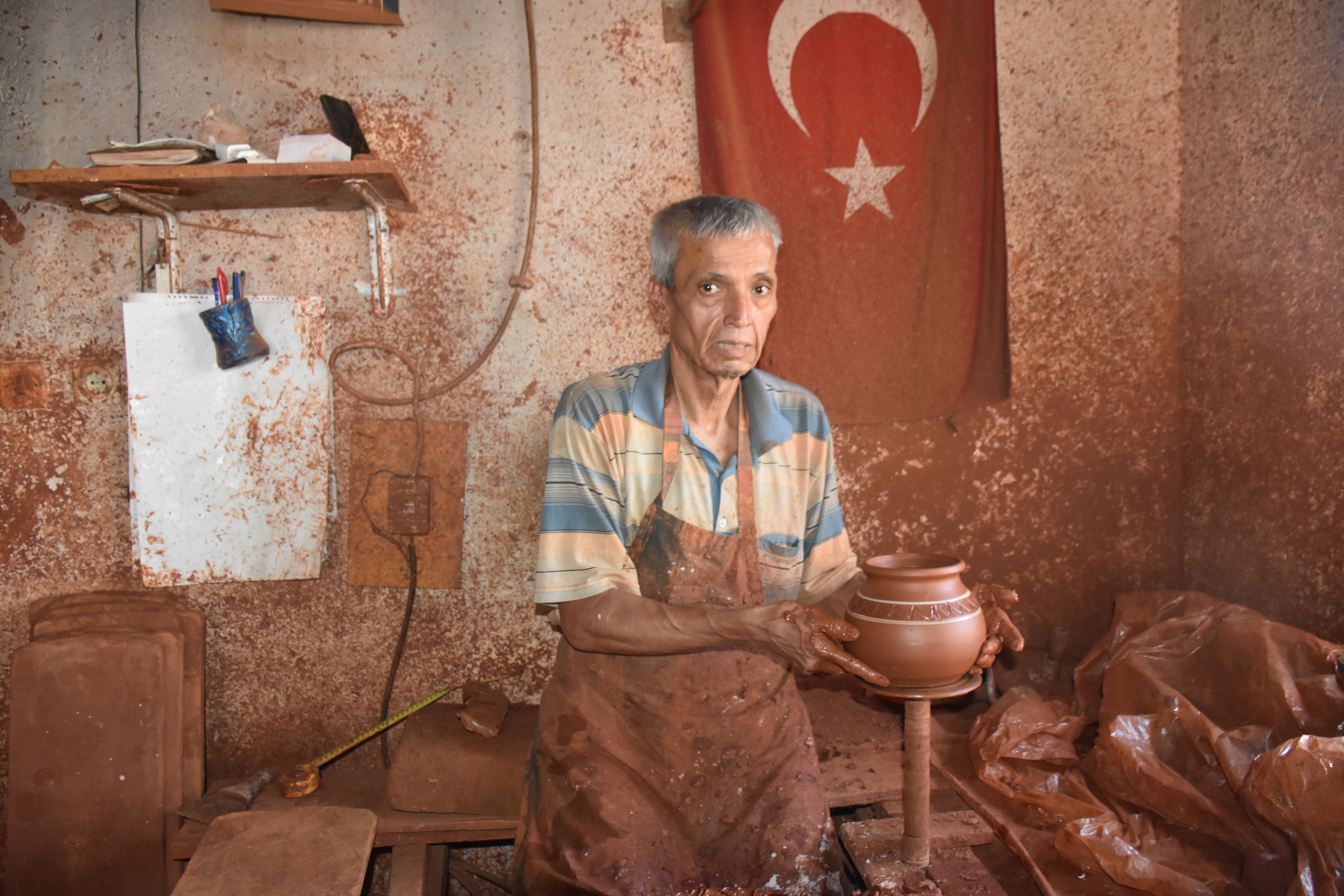 Karacasulu Esnaflar Konusuyor Keske Yasim 25 Olsaydi Bu Meslegi Daha Uzun Yillar Yapabilseydim 617923 4F02E3D40E5638Ba0786047A477B0363