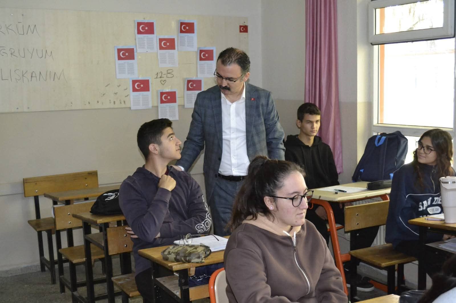 Kaymakam Ates Atcada Egitim Calismalarini Yerinde Inceledi 615053 C9567Edbad8D061Acdcbc78F483Db615