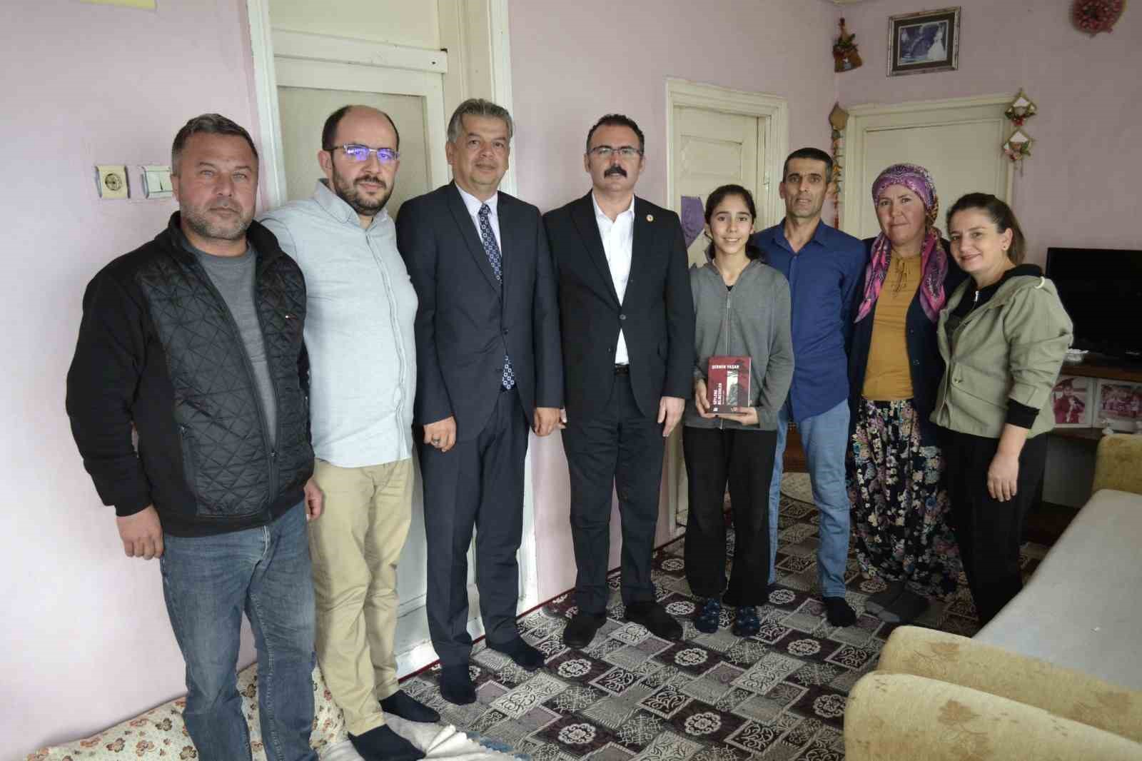 Kaymakam Ates Ogrencilerin Misafiri Oldu 66A0574Fcf348B31A9E1726729E4F4Ac