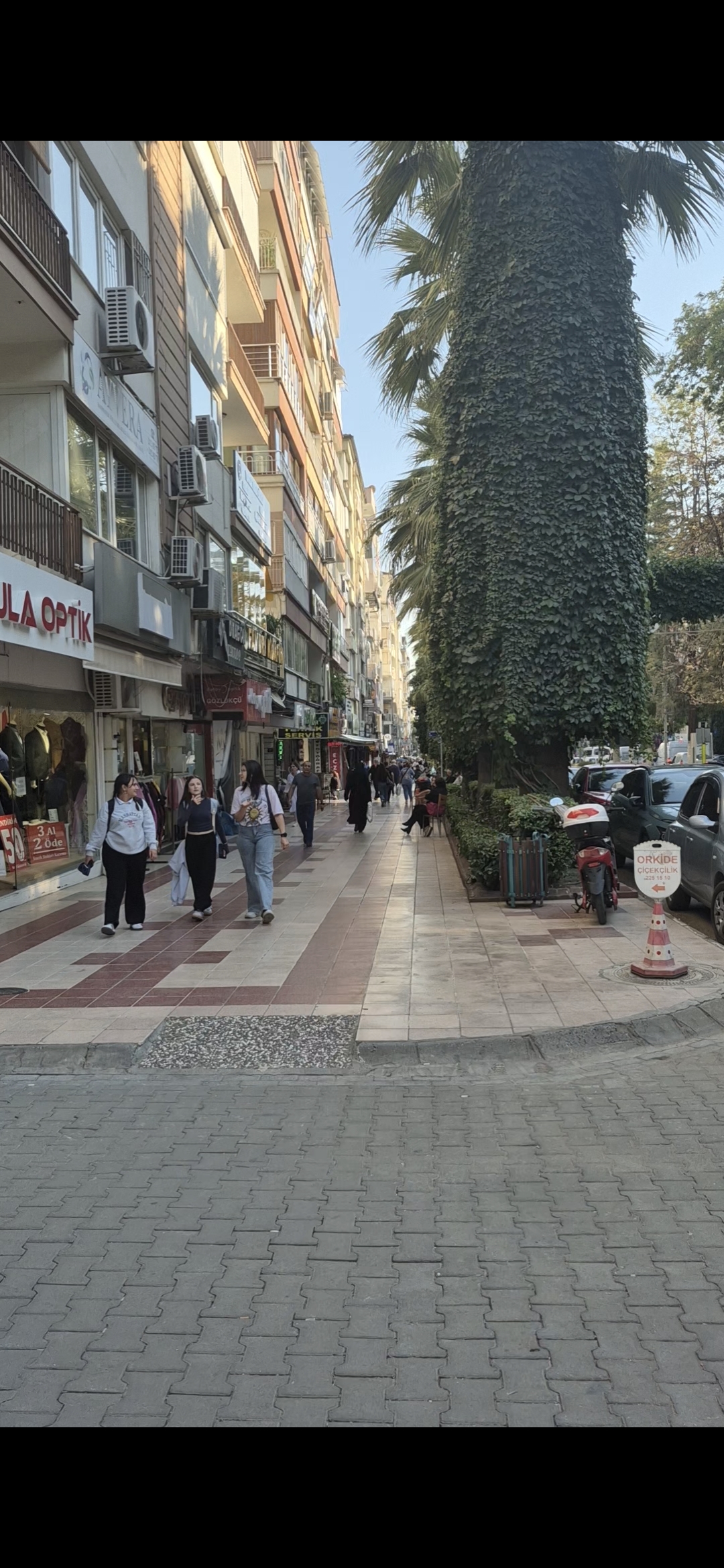 Kiralik Dukkanlar Bos Kaldi 617201 D06E566F2A302Dad03D134467783Ccfe