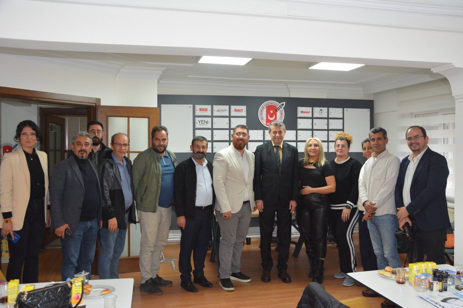 Kunkcuden Abgcye Ziyaret 613468 1A8E07644826Caac4F063B556654E413