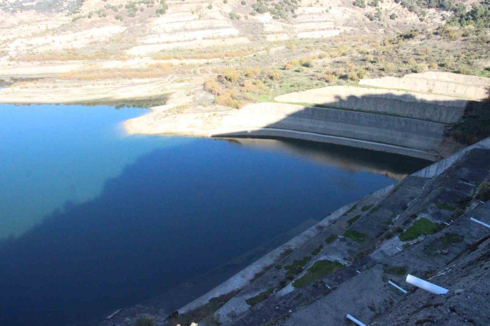 Kuraklik Aydindaki Barajlarda Su Seviyelerini Dusurdu A7Fabd7E18D2Fd47C98080B6Daca1D2A