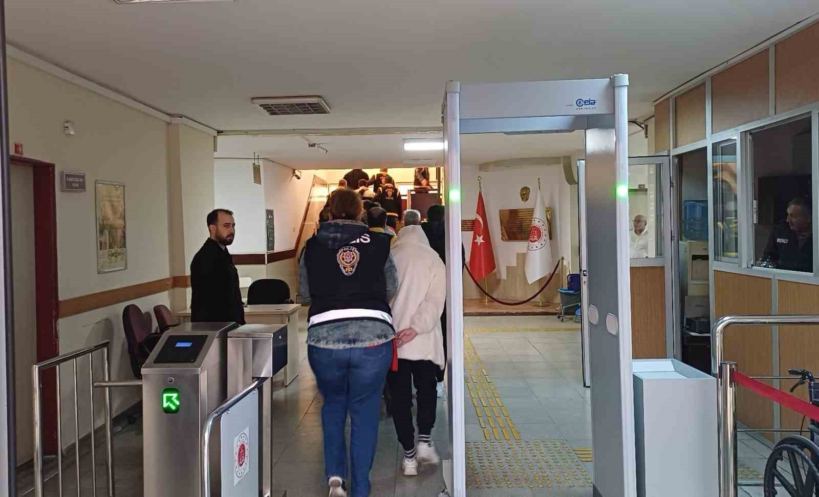 Luks Araclar Icin On Odeme Vaadi