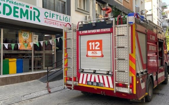 Markette Cikan Yangin Panikletti 84Dcecb48581D9E228C7E77Ad7868F34