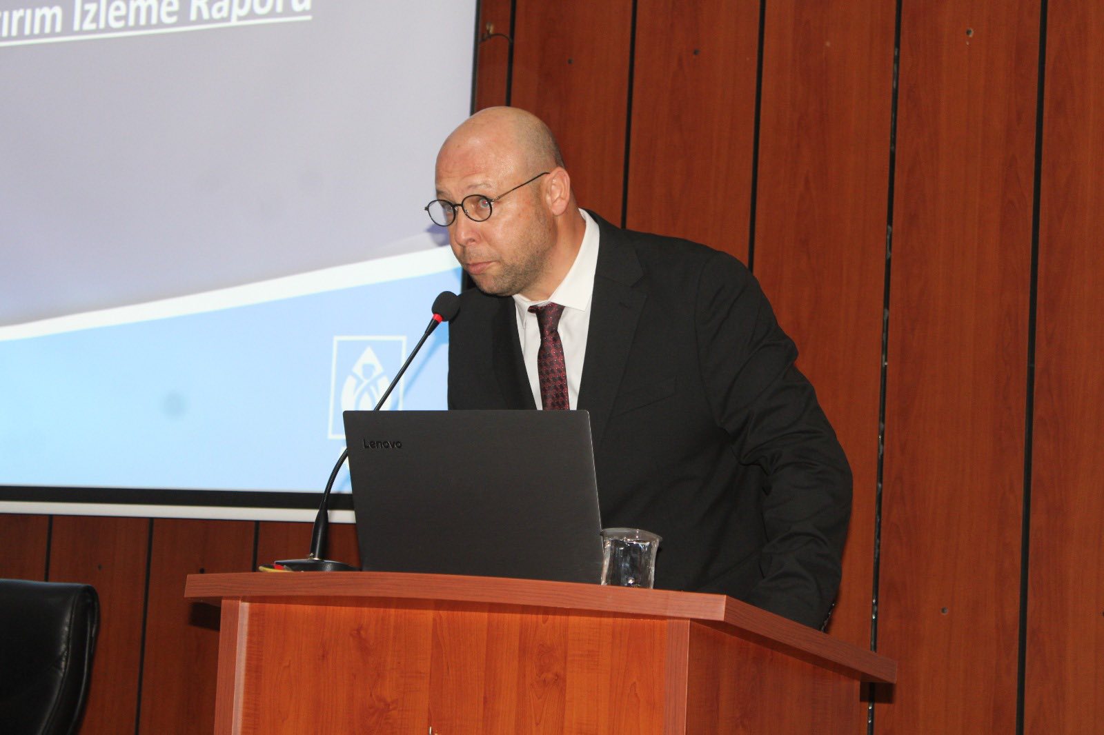 Mersinden Yetiskine Usul Resti Kendi Meclisine Baksin 616936 9D83B15Ce3Eb20E7C4B4439Cf08146E1