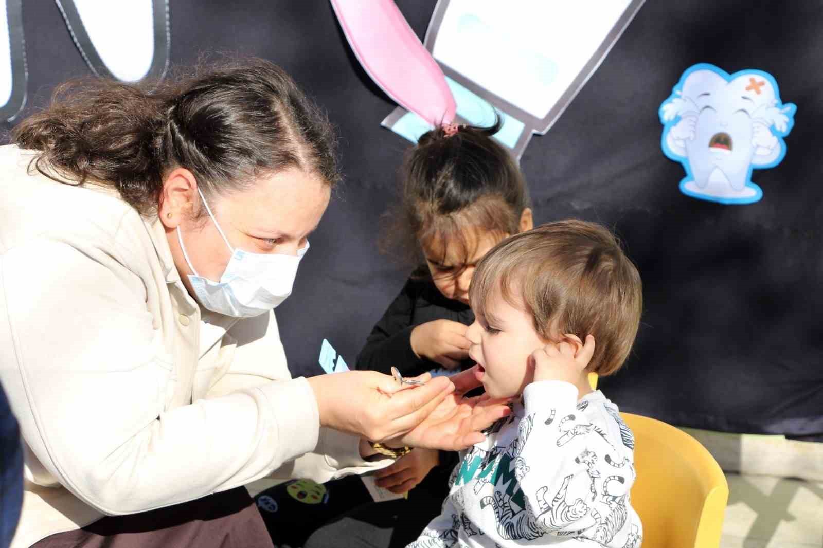 Minik Cocuklara Agiz Ve Dis Sagligi Egitimi 0C4Ec4774Bdc6C826A8E0591E543048B