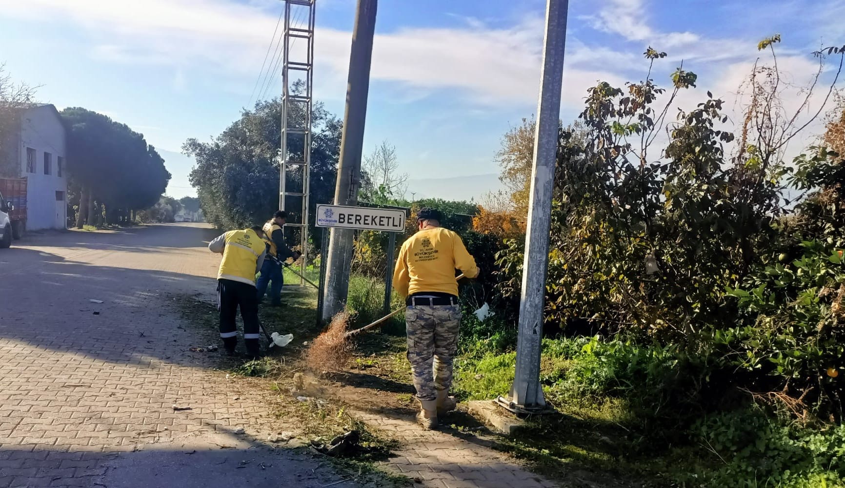 Muhtar Karakustan Baskan Cerciogluna Hizmet Tesekkuru 616978 3E7F6E0De3D36D30739617A81633C854