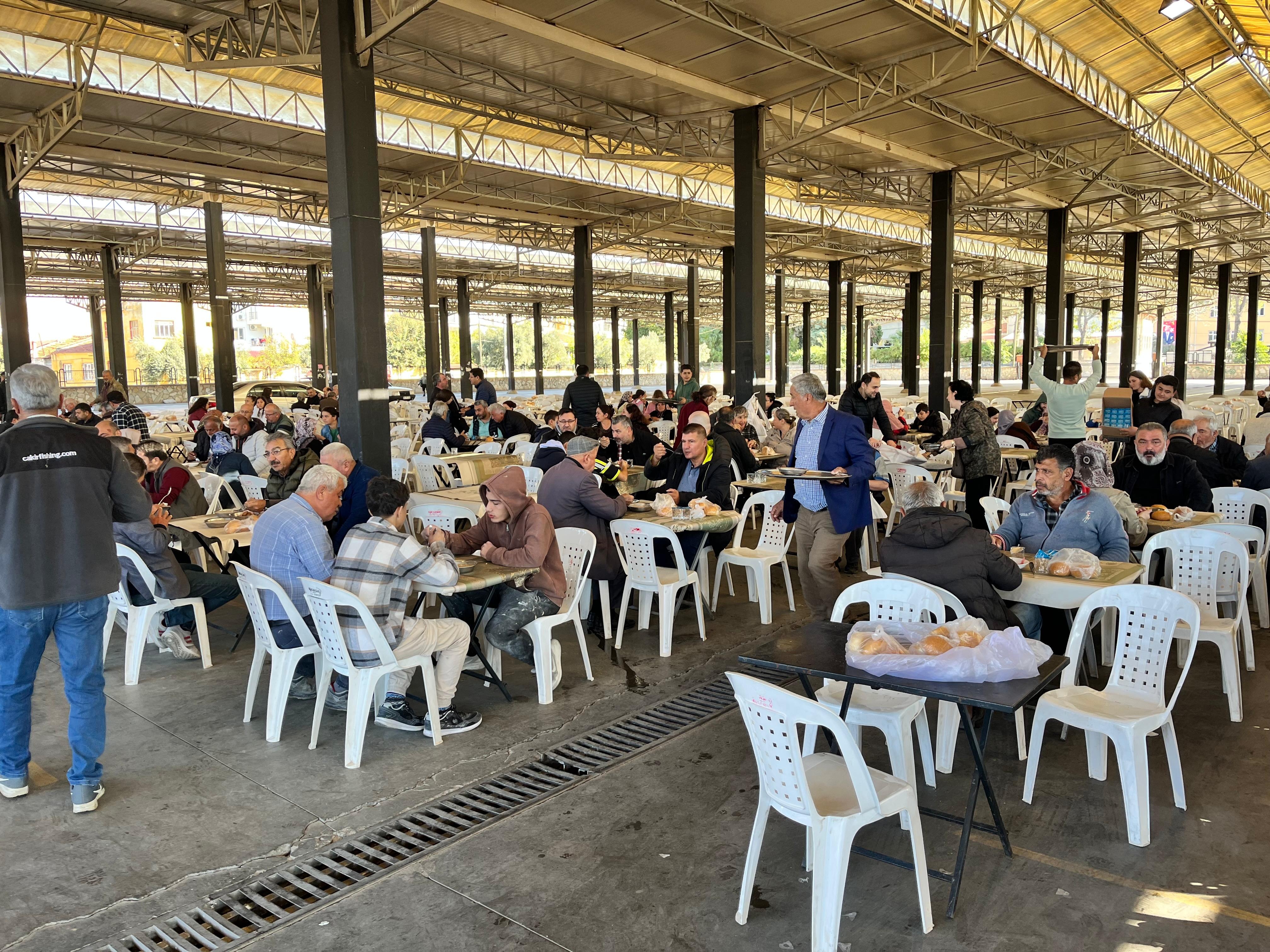 Nazilli Deveciler Dernegi Geleneksel Bulusmasini Gerceklestirdi Baskan Aciktan Deve Guresi Mujdesi 613991 131C954F1Cb66Ecf16Abfcb6F4E3241C