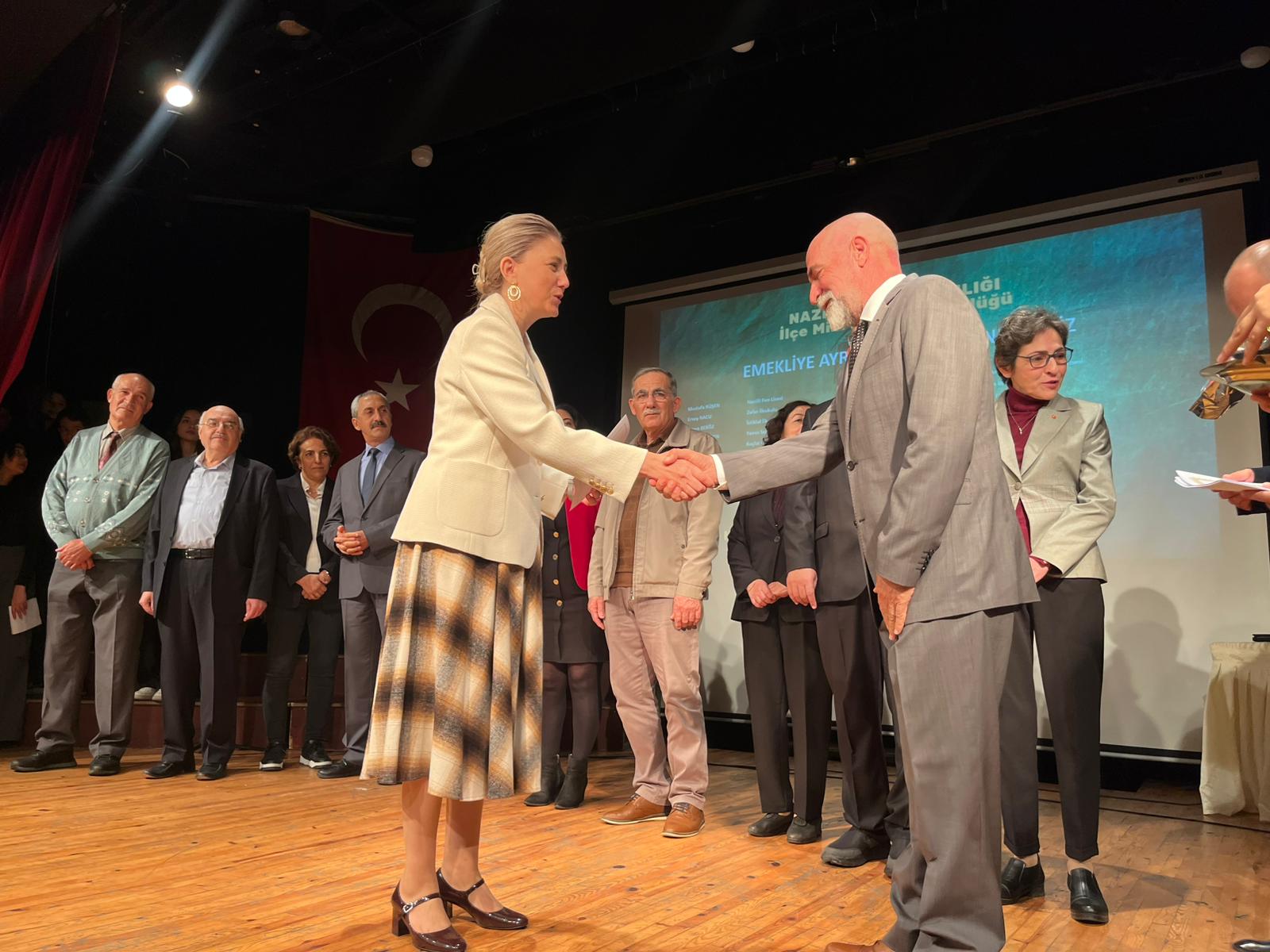 Nazillide 24 Kasim Coskusu Ogretmenler Gunu Kutlandi 616309 6978Dfb7297291Bc92F275800B2Bbd2C