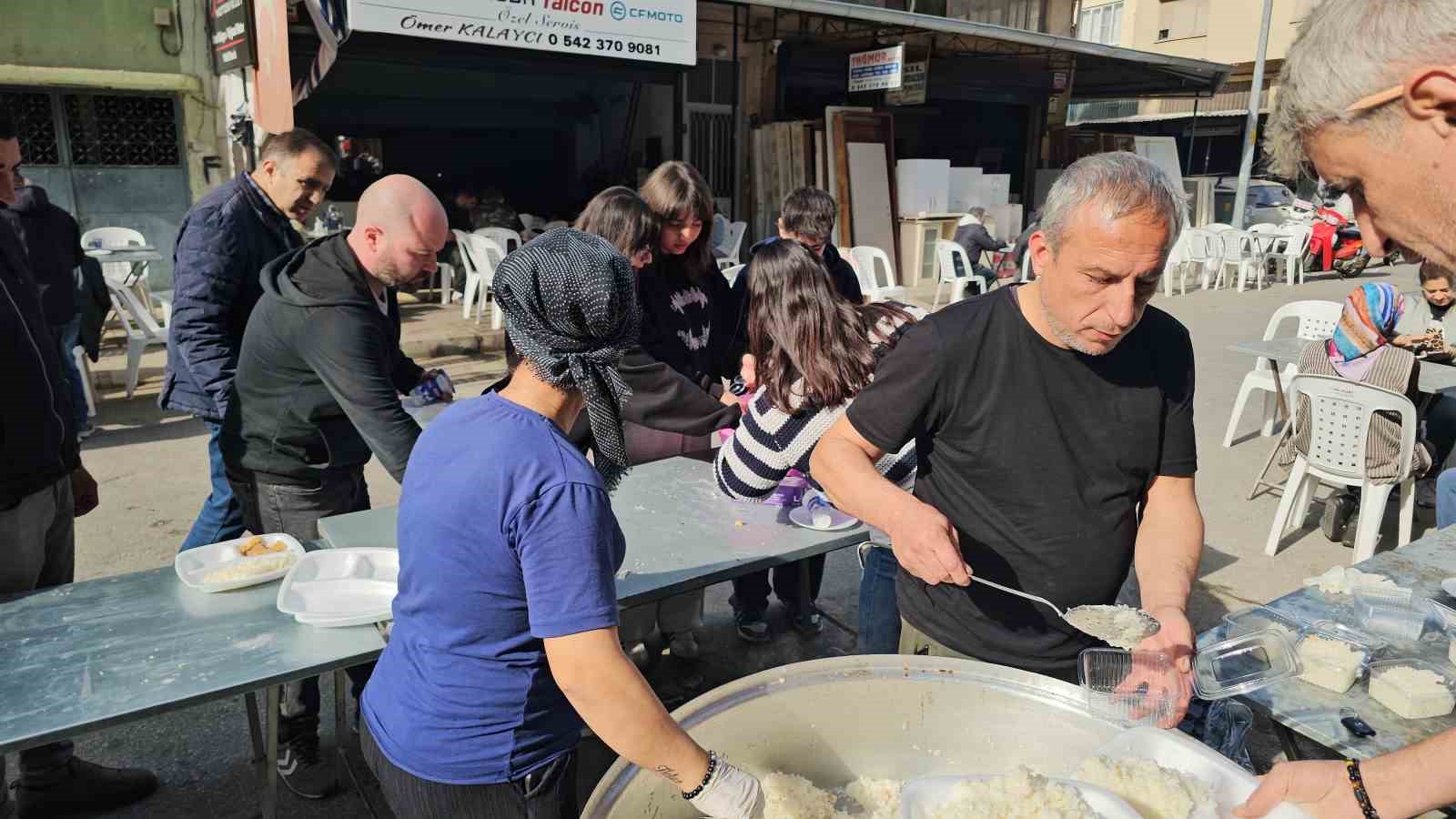 Nazillide Sanayi Esnafi Imece Usulu Hayir Yapti Cc1676A697Bb1859D4905F7797F5043D