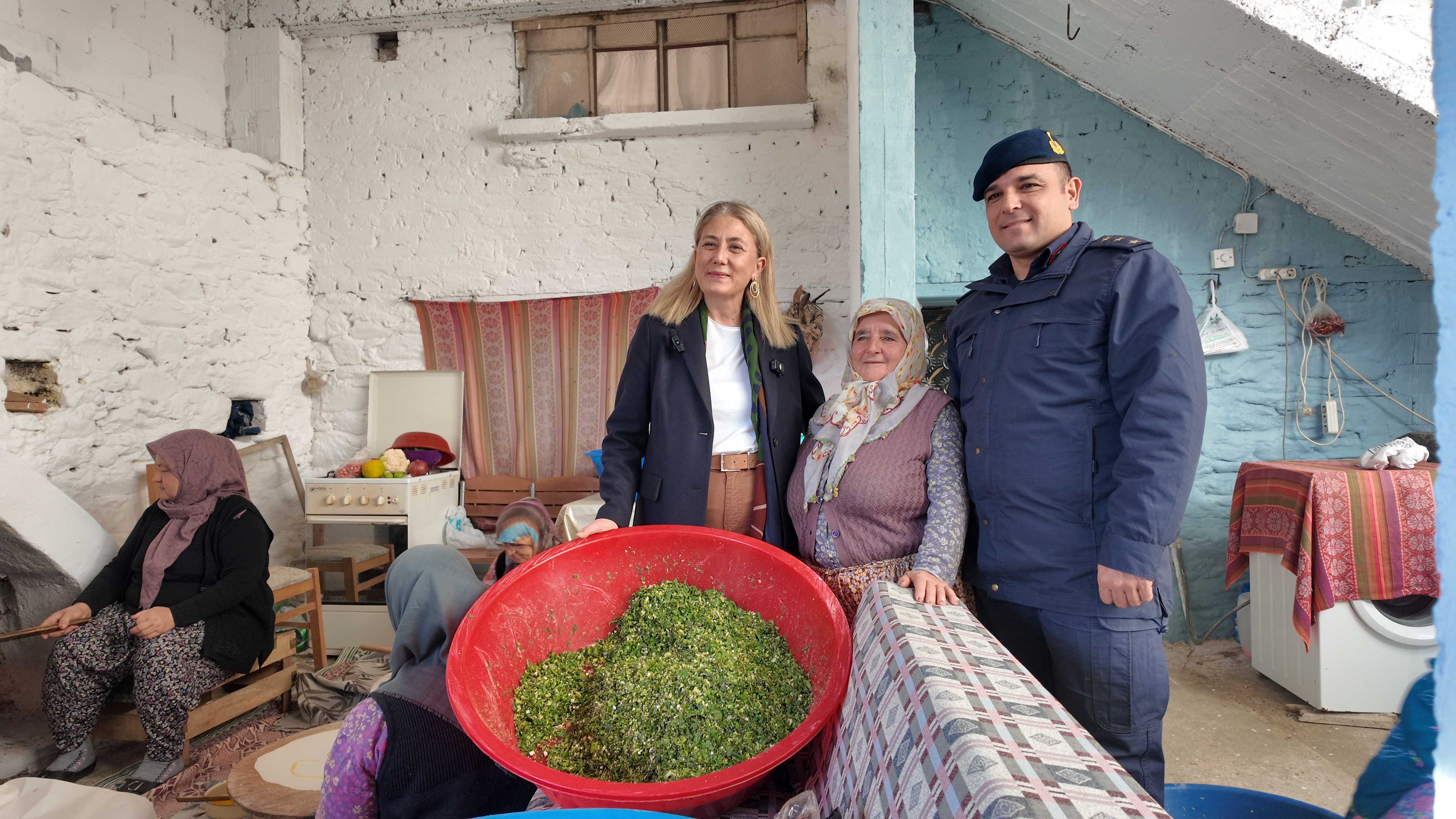 Nazillililer Kaymakam Kani Cok Sevdi 615903 D5546Dd2646F4429Aff3A1753Dc78Bb6