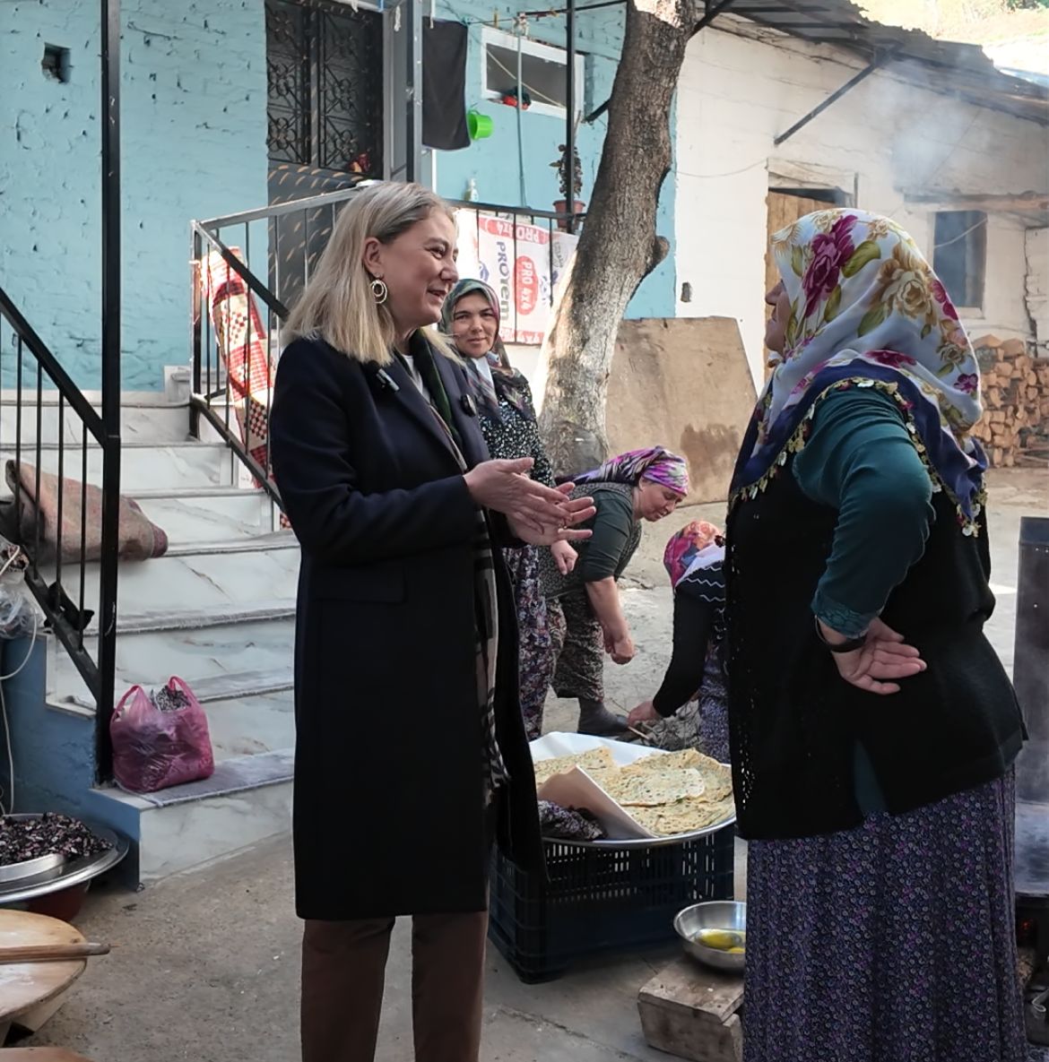 Nazillililer Kaymakam Kani Cok Sevdi 615903 E01Fded22C31Bea3071202B40A9C7A4B