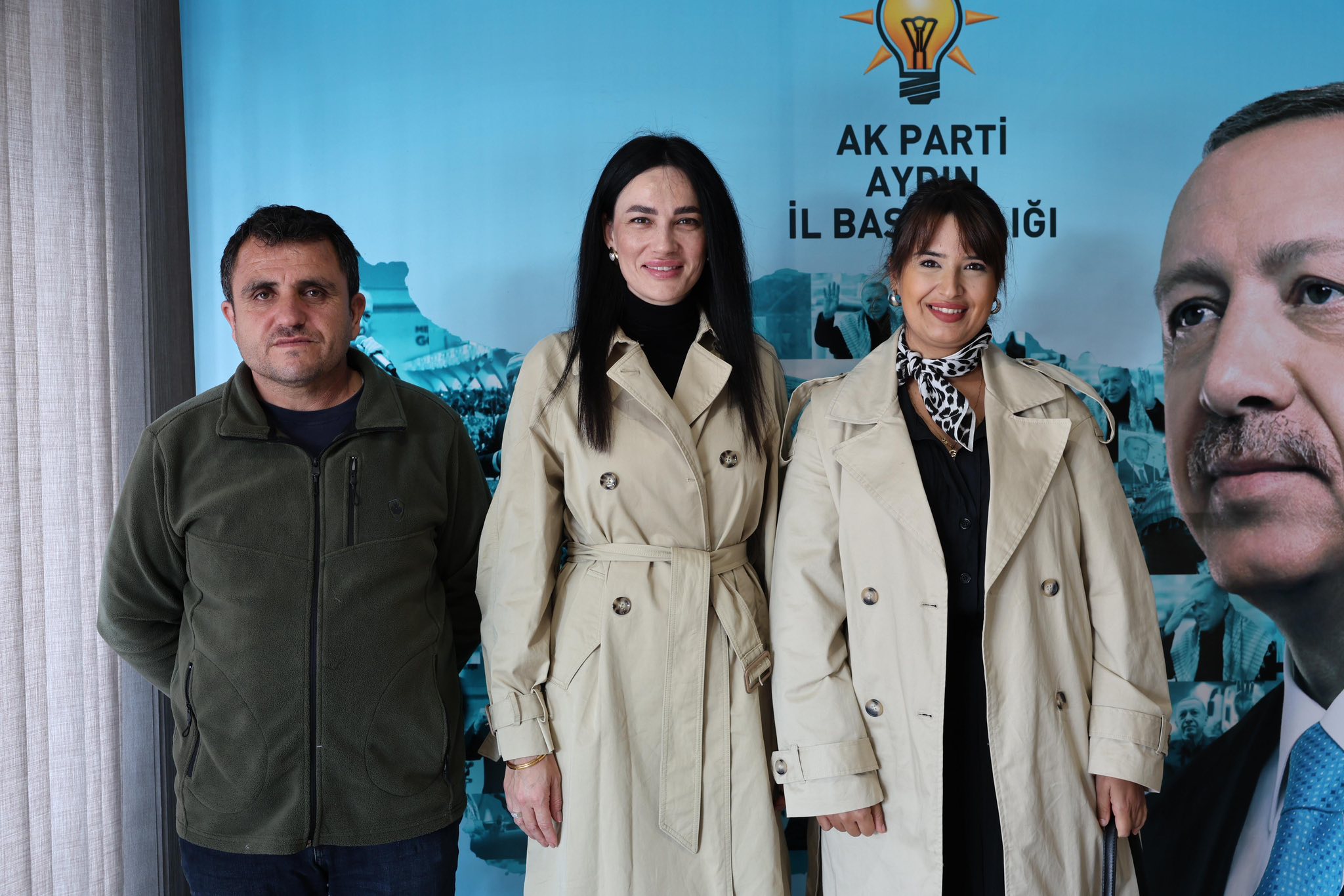 Saribas Aydina Doner Donmez Vatandaslarla Bulustu Her Hemsehrimizin Sesine Kulak Veriyoruz 617540 7E7E998A0558797A2466A2B5A4Bf9317