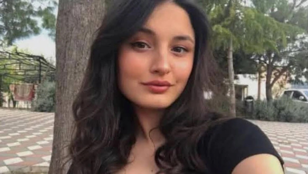 Silanin Hatirasi Fakulte Bahcesinde Yasayacak 612474 6613F8Ebde4A704Cd959900636933735