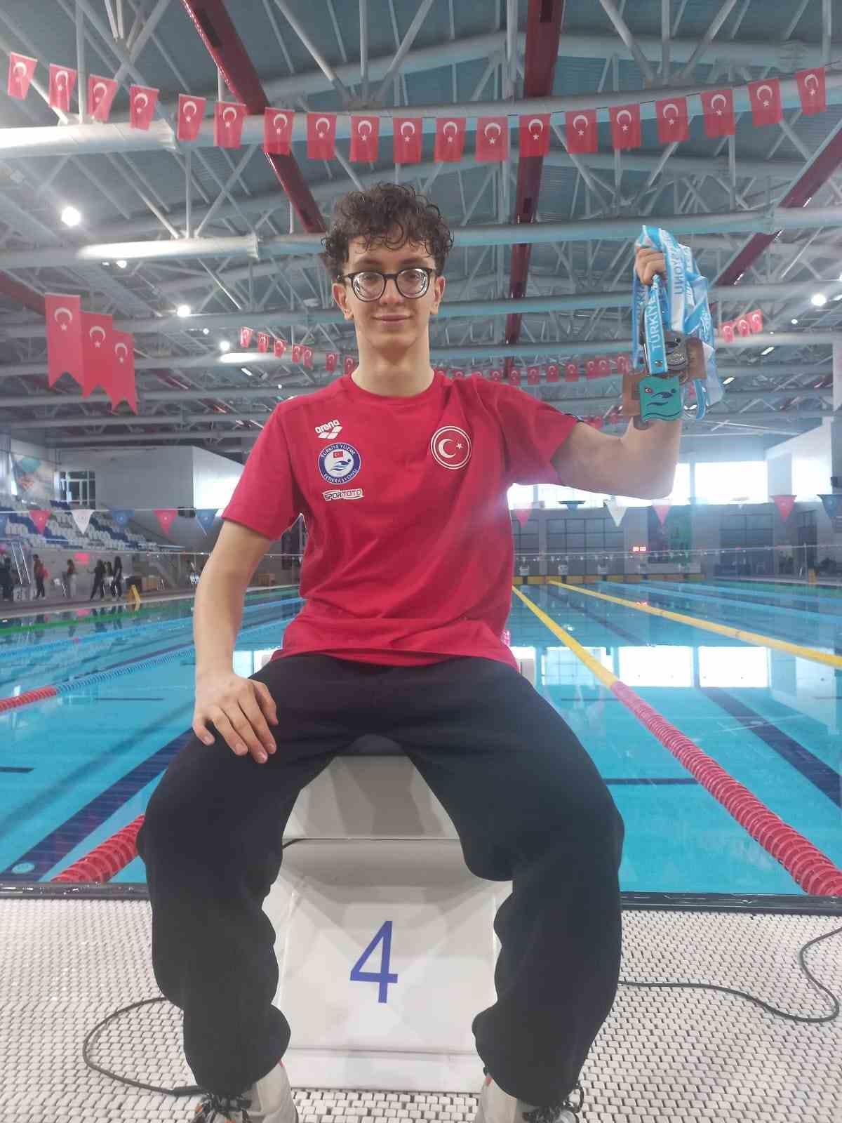 Sivastaki Yarismalarda Aydina Bes Madalya Kazandirdi 29E7C222C140D3D9B06B3C0Bd2572726