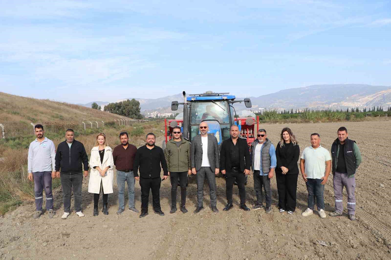 Soke Belediyesinin Bugday Tohumlari Bereket Icin Yeniden Toprakla Bulustu D77Ab6879A07Eec11E496A90B2C0A102