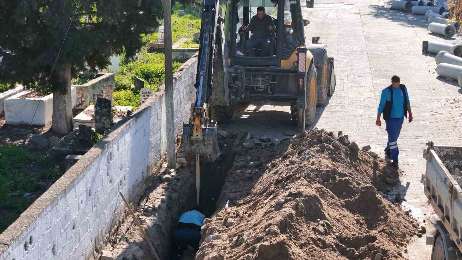 Sokede Yagmur Suyu Hatti Calismalari Suruyor Db071815Ae0C1Da48C2F0191Bf10884E