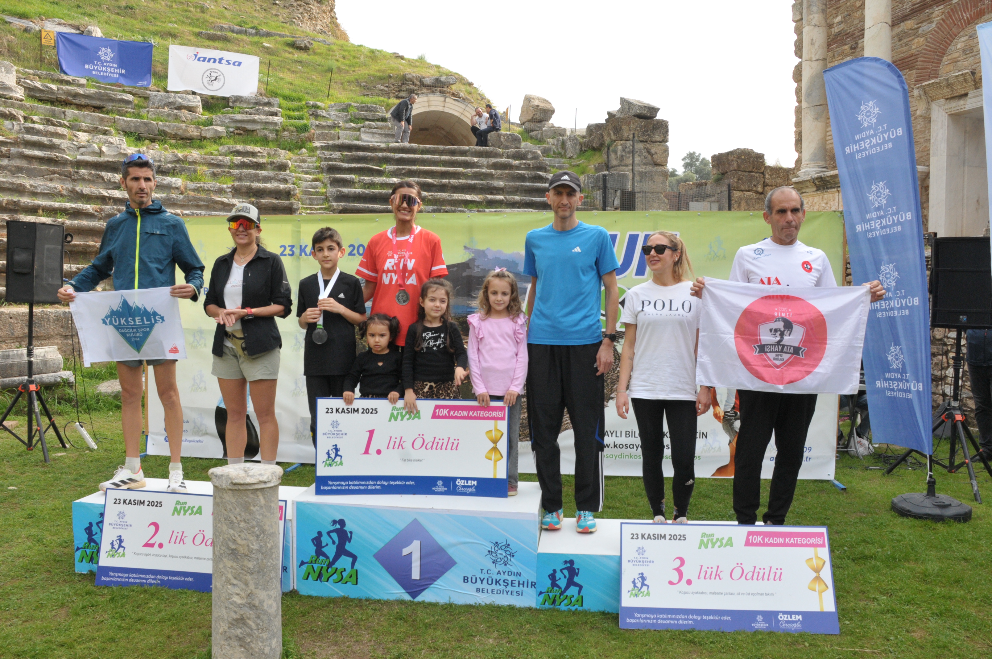 Tarihin Kalbinde Nefes Kesen Yaris Run Nysada Sporcular Antik Kentte Bulustu 616110 9A2A57Fcd2Fd25C59F0A47Cdbfbebd4E