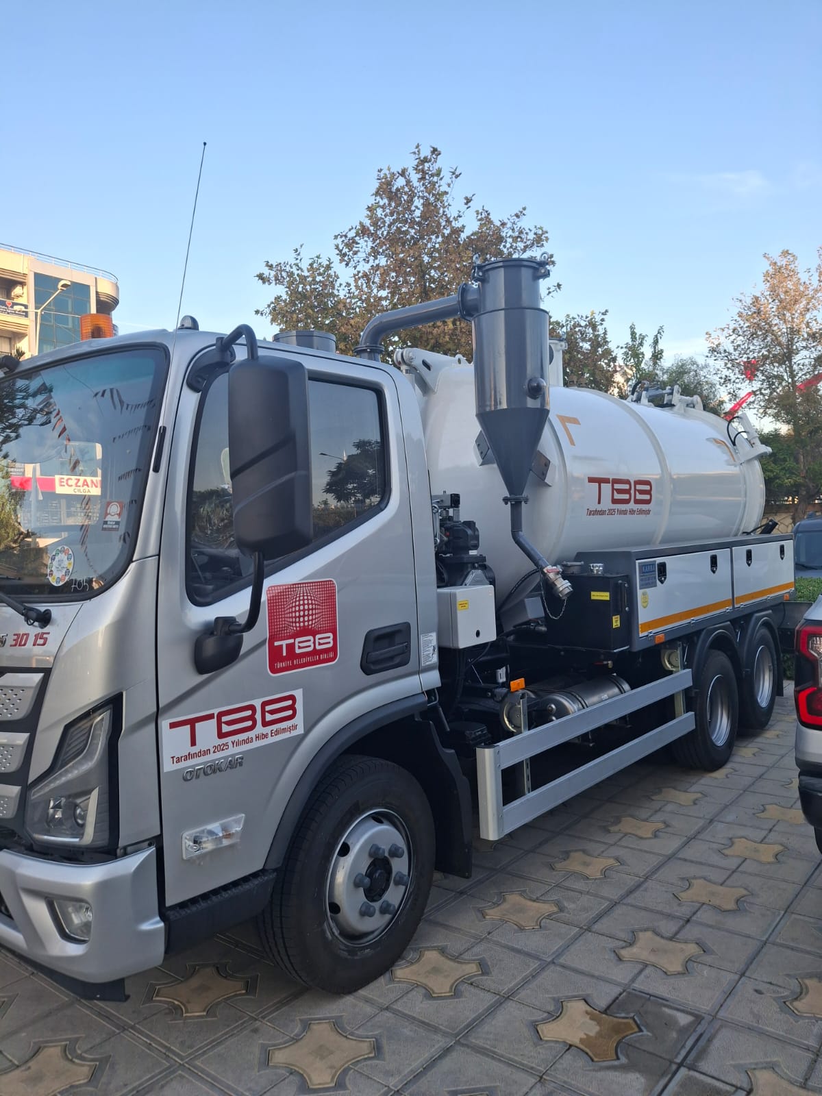 Tbbnin Hibe Ettigi Vidanjor Didim Belediyesine Teslim Edildi 611278 B6B5B768D2E209714Fdcccc86C34Aaf6