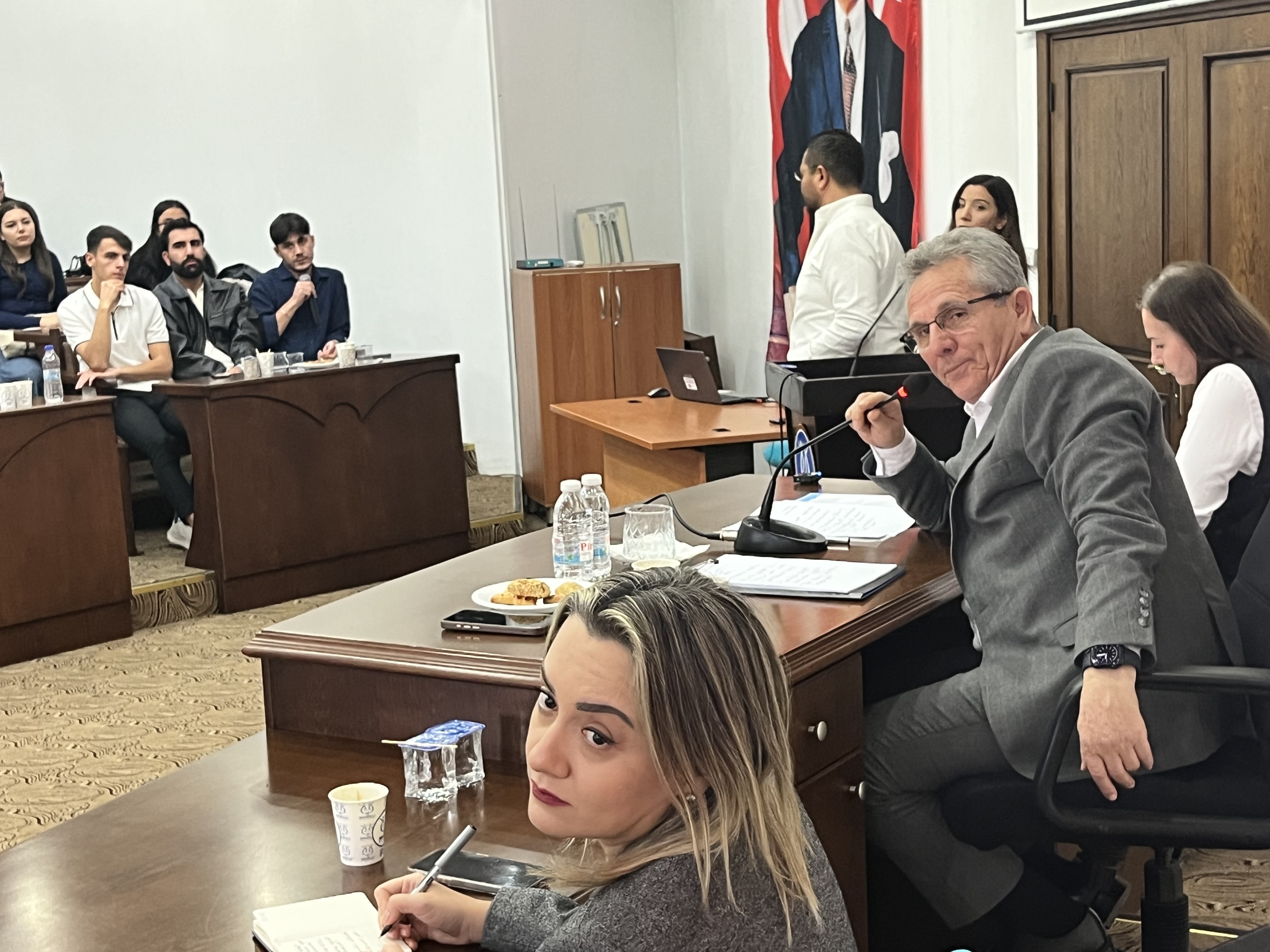 Tetik Ve Gencler Genc Meclisinde Bulustu 614952 5B0E01E2Ead2D275Faca7C408Dcb8417