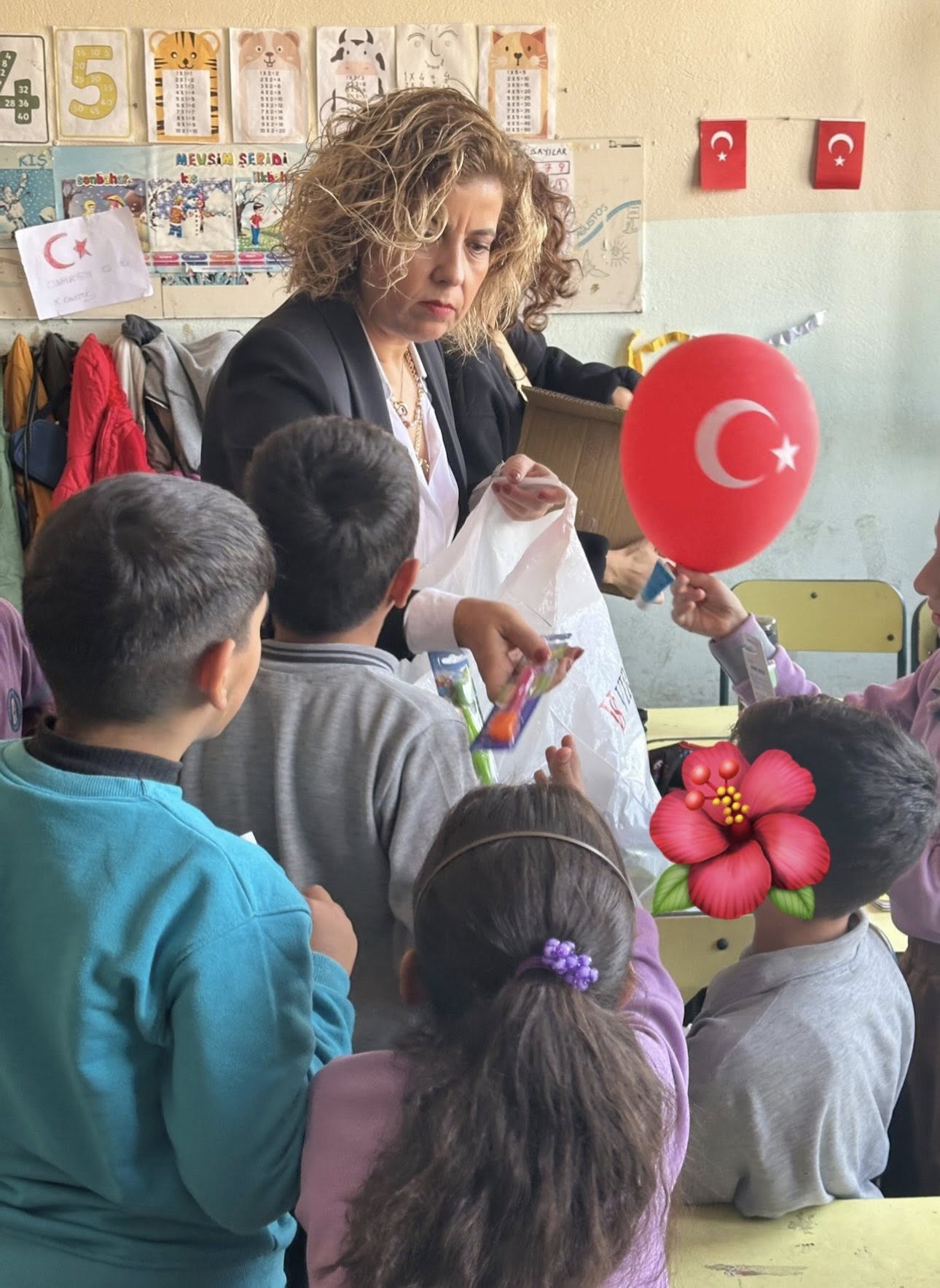 Turk Kadinlar Birliginden Ornek Davranis 616304 74D12A759B1F11C594F8397223092865