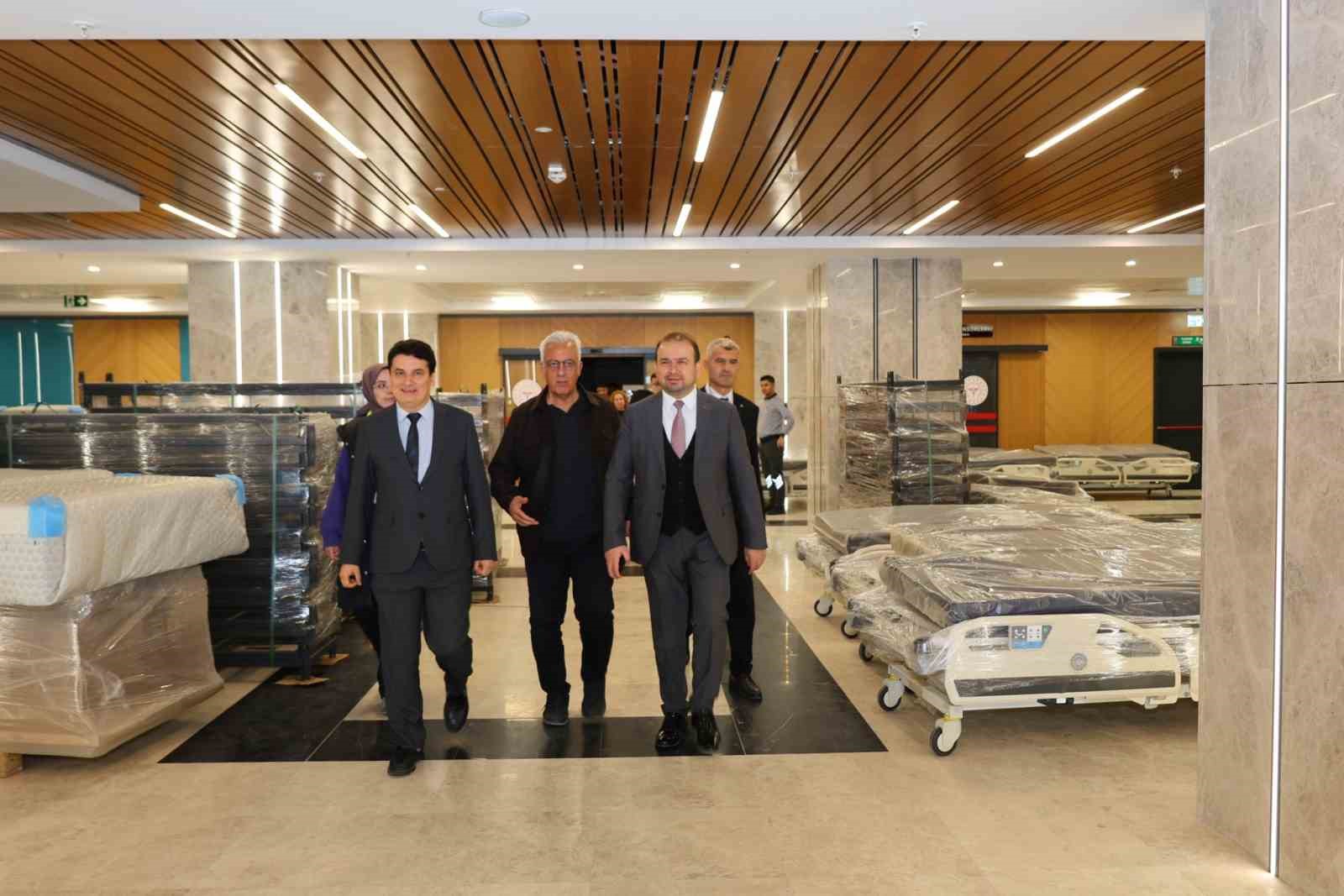 Turkiyenin 21 Sehir Hastanesi Icin Son Hazirliklar Suruyor D98F9Bed2D42B14Ec673F3Eda99B37E5