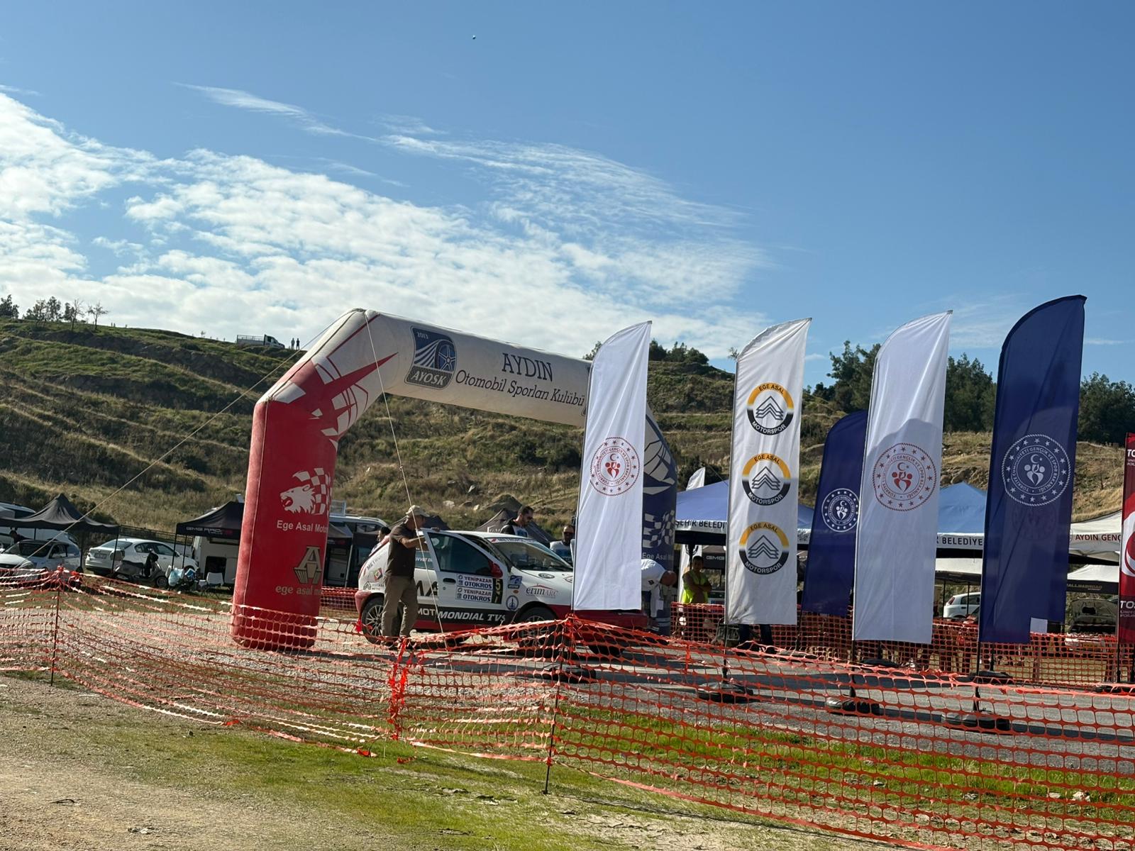 Yenipazarda Heyecan Basladi Otokroscular Tozu Dumana Katti 612600 0C4B0A245F9F363A6C92Baa31Febbcd1