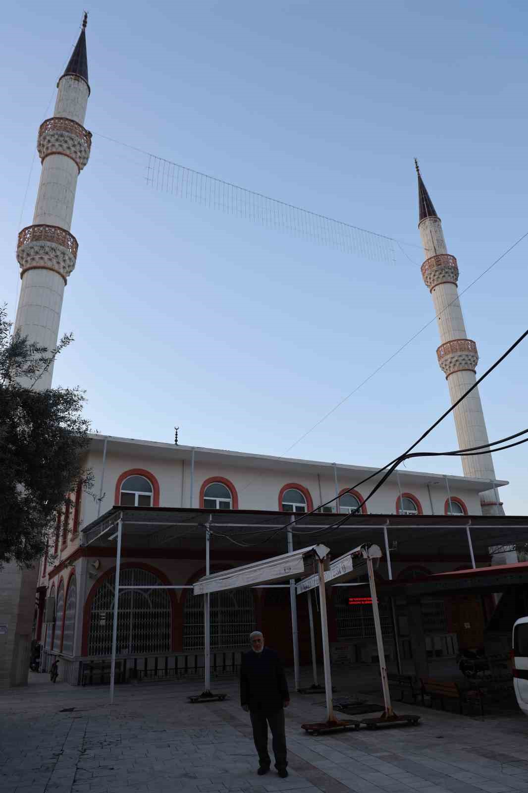 Ahmet Dedenin Nazilli Koca Cami Avlusuna Sigan 63 Yillik Omru 6De973Fcb18352337189F1919Abffadc