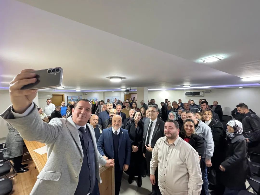 Ak Parti Efelerde Danisma Meclisi Toplandi 624398 Aac6E64E815Da109B7675A86Af66D1A8