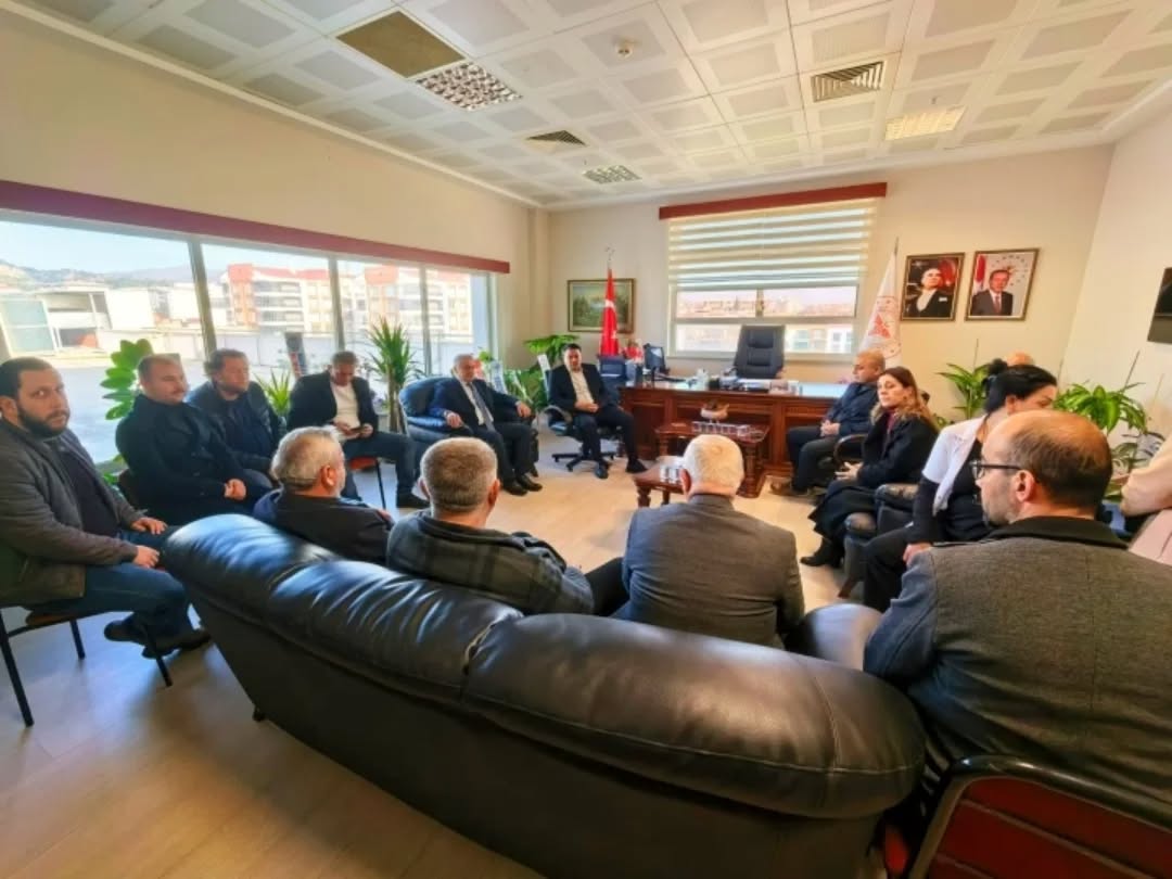 Ak Parti Nazilli Teskilatindan Ndhye Moral Ziyareti 626433 A5A06A0215554D8592B671Daa58Ae372