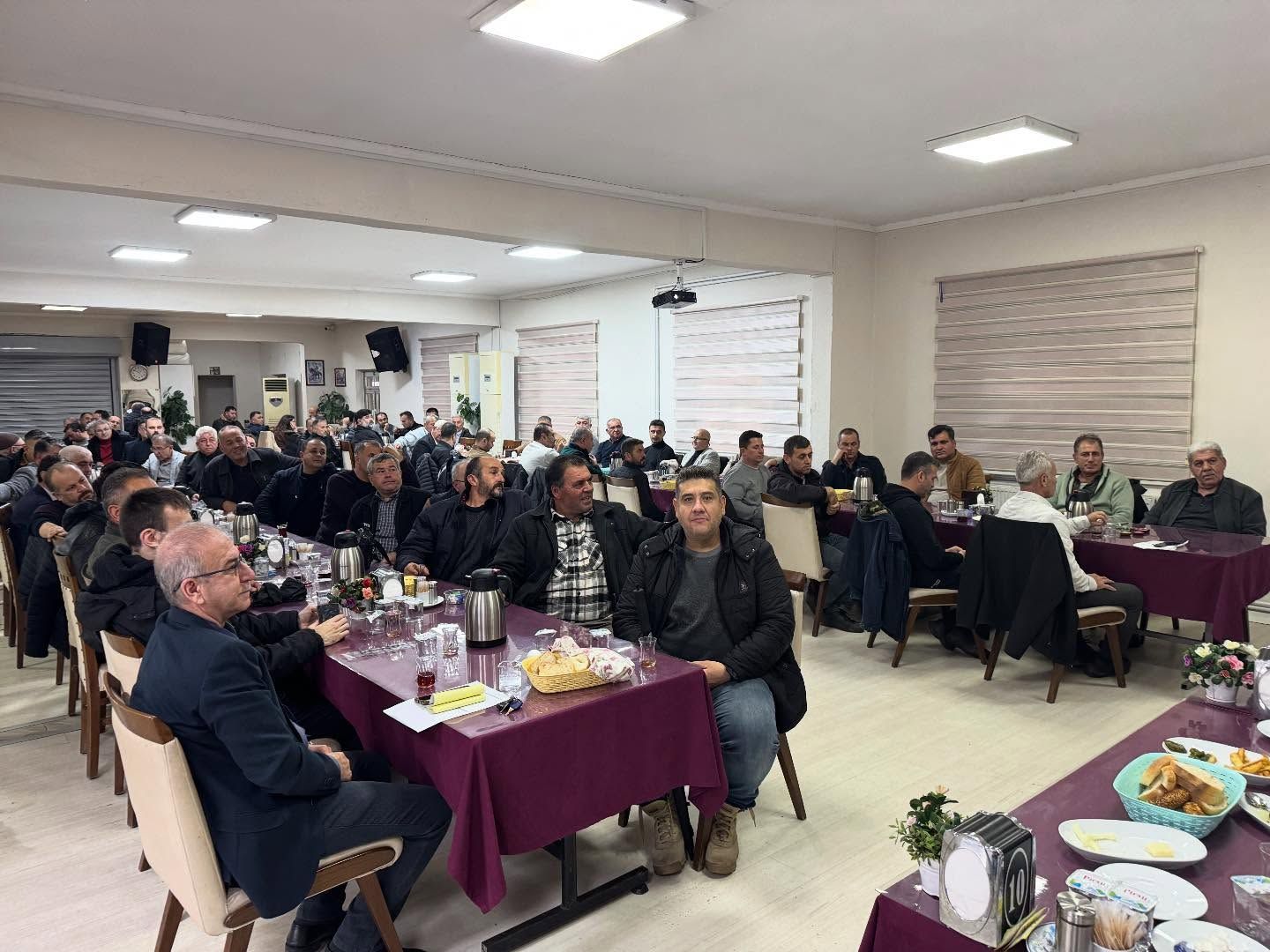 Ak Parti Nazillide Danisma Meclisi Toplantisi Yapildi 619980 F70Ca3E7Ba0Adf785066Bf320Aa920Ce