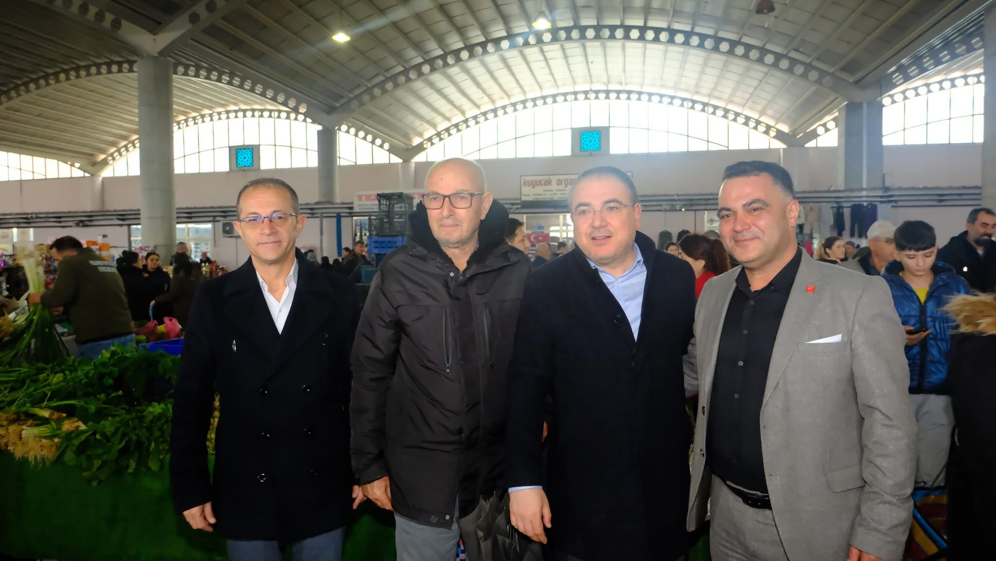 Ak Partili Guclu Karakoz Ve Dogancaya Sert Cikti Gezdiginiz Pazar Yeri Onceki Donemin Hizmeti 619832 13C35Aed440Cb13A7Aa7Ae653D385Bd7