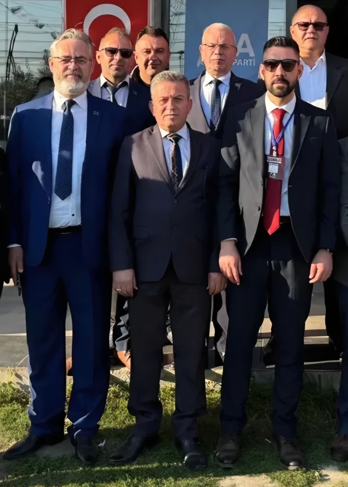 Anahtar Partide Ikinci Istifa 623145 D517695A5Dcc7424722F4Be8D42Bd8D4