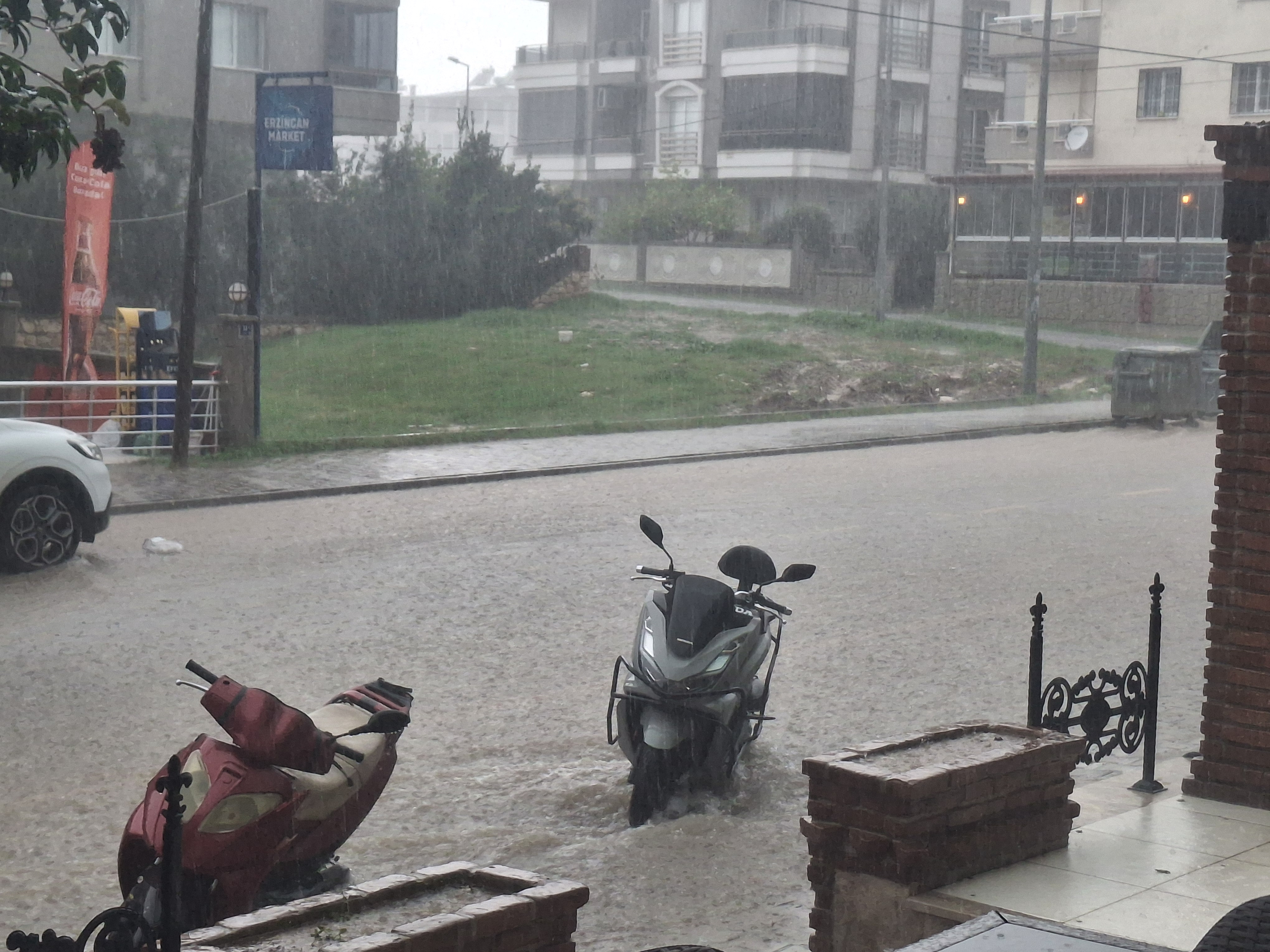 Aralik Yagmuru Didimin Gunluk Yasamini Etkiledi 619535 786986F71606B7F7E1F72D2A0D1F2A20