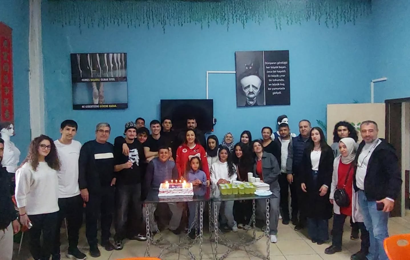 Avrupa Ikincisi Nefiseye Mesaleli Karsilama 619105 B463Ac0Febd120A54B18Ffb13080716B