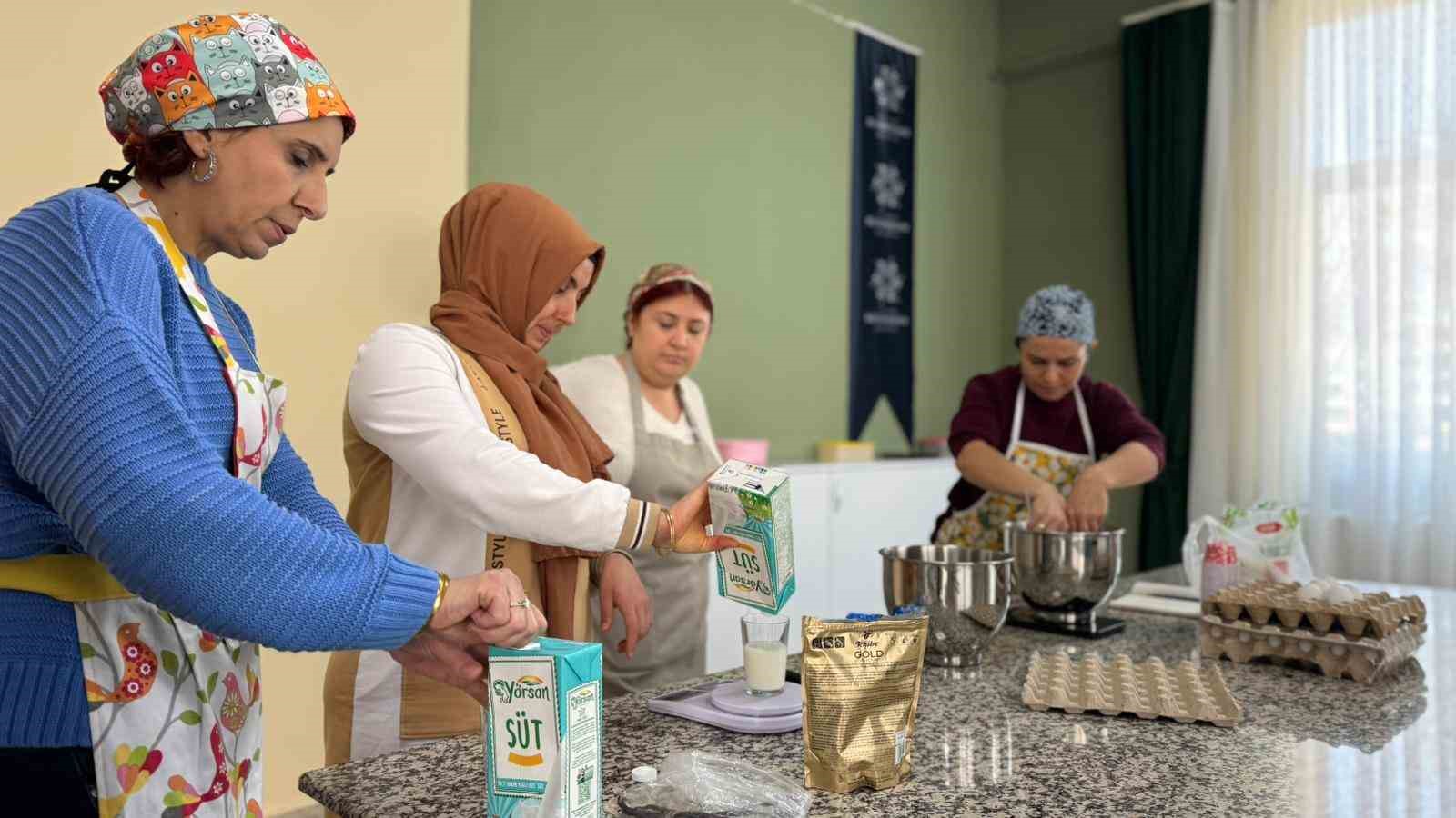 Aydin Buyuksehir Belediyesi Kadin Yasam Atolyesi Hizmete Acildi Df55468E7518595722B15649C0C535Da