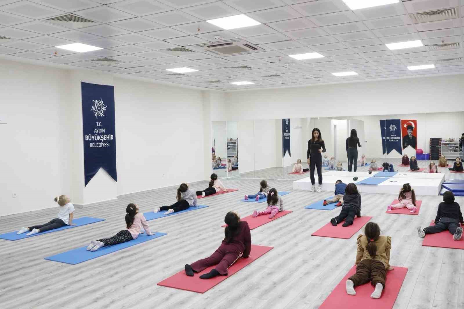 Aydin Buyuksehir Belediyesinin Jimnastik Egitimleri Devam Ediyor 539B4516C444913B79B1Efa71C53F5F1