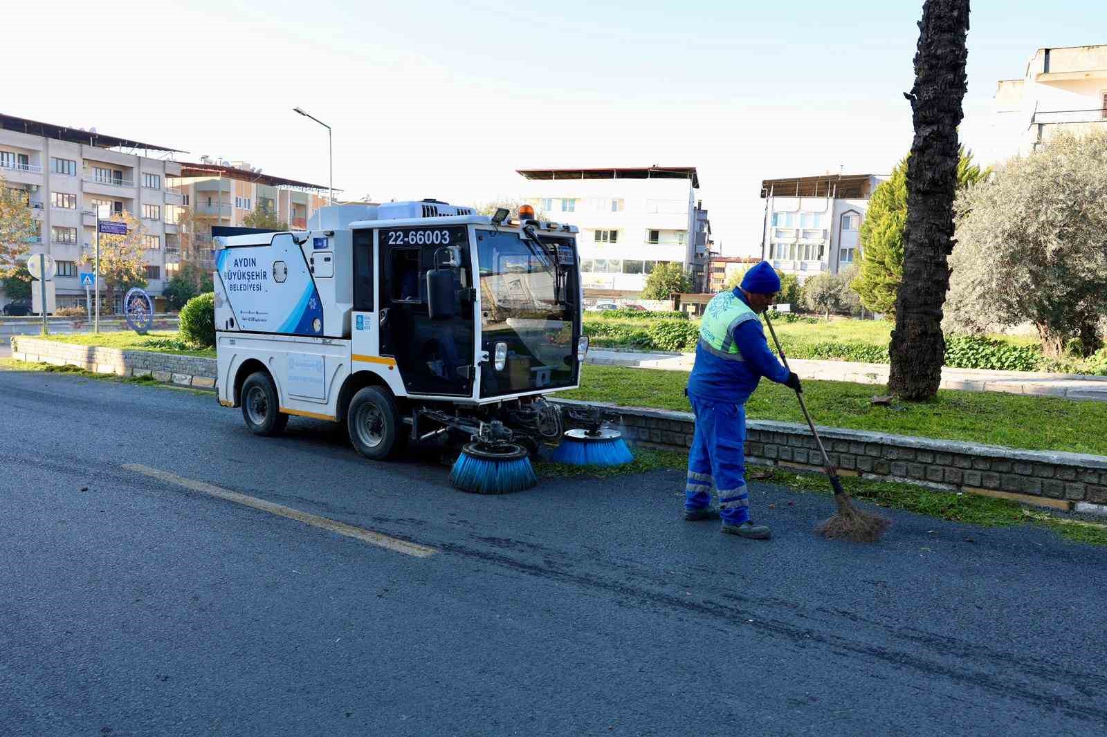 Aydin Buyuksehirden Nazillide Temizlik Ve Bakim Calismasi Ef634D0F025D98250024A652F03Cf3Db