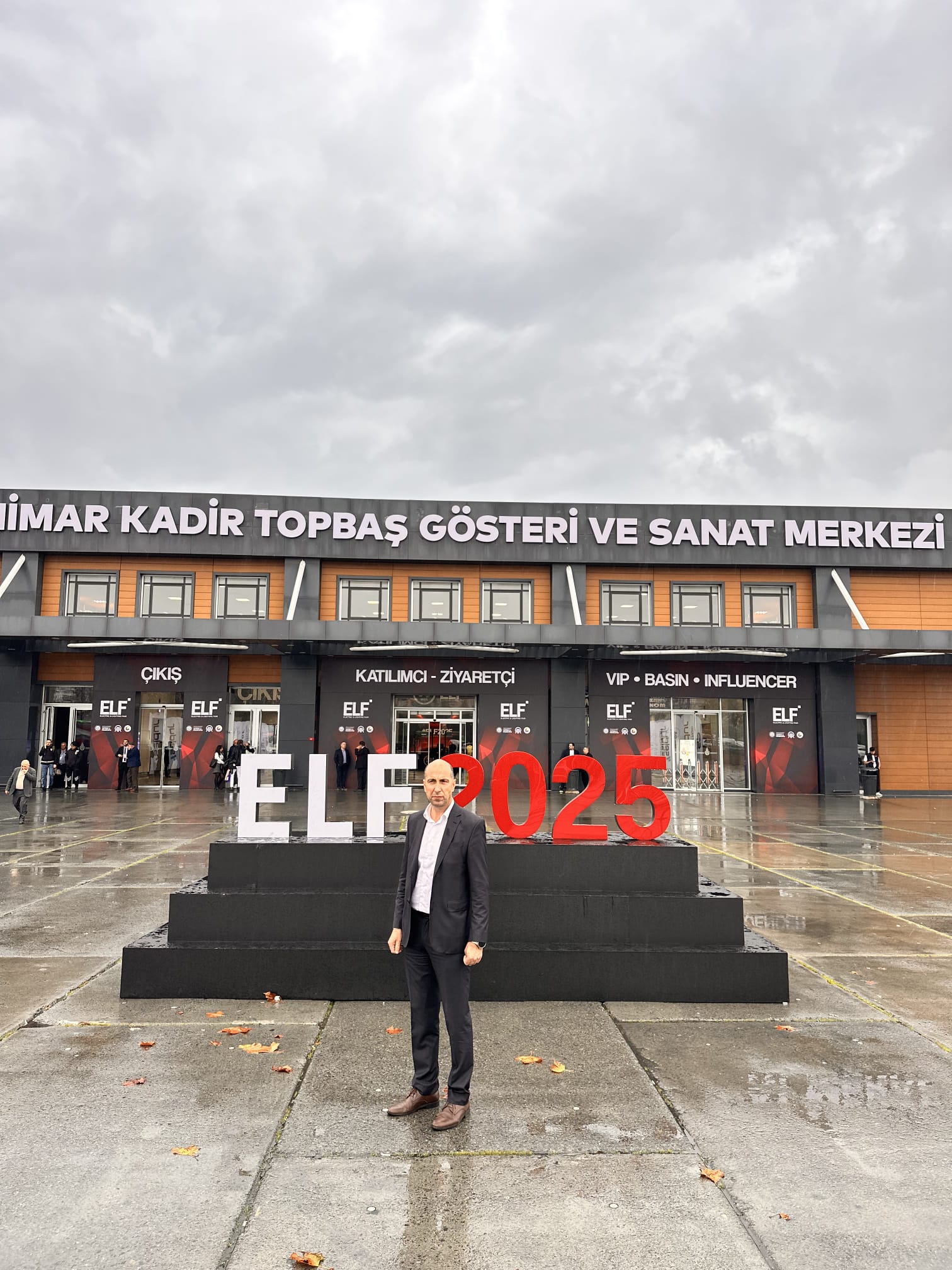 Aydin Elektrikciler Odasi Uyelerini Elf Fuarina Goturdu 618236 062F3B2Ba7A8429E43Cba84B74314Ec1